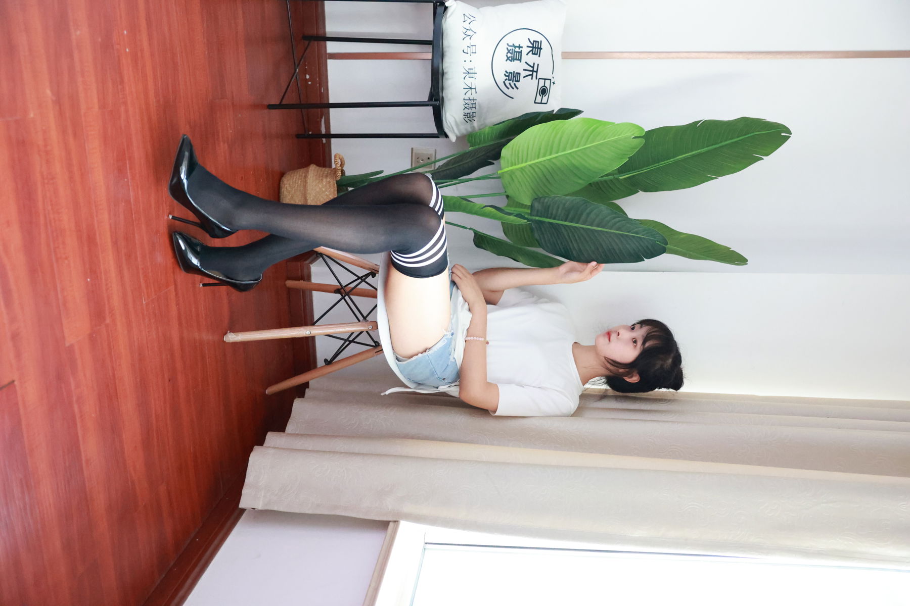 三禾摄影 No.011 牛仔热裤 高跟 过膝袜/(227P)