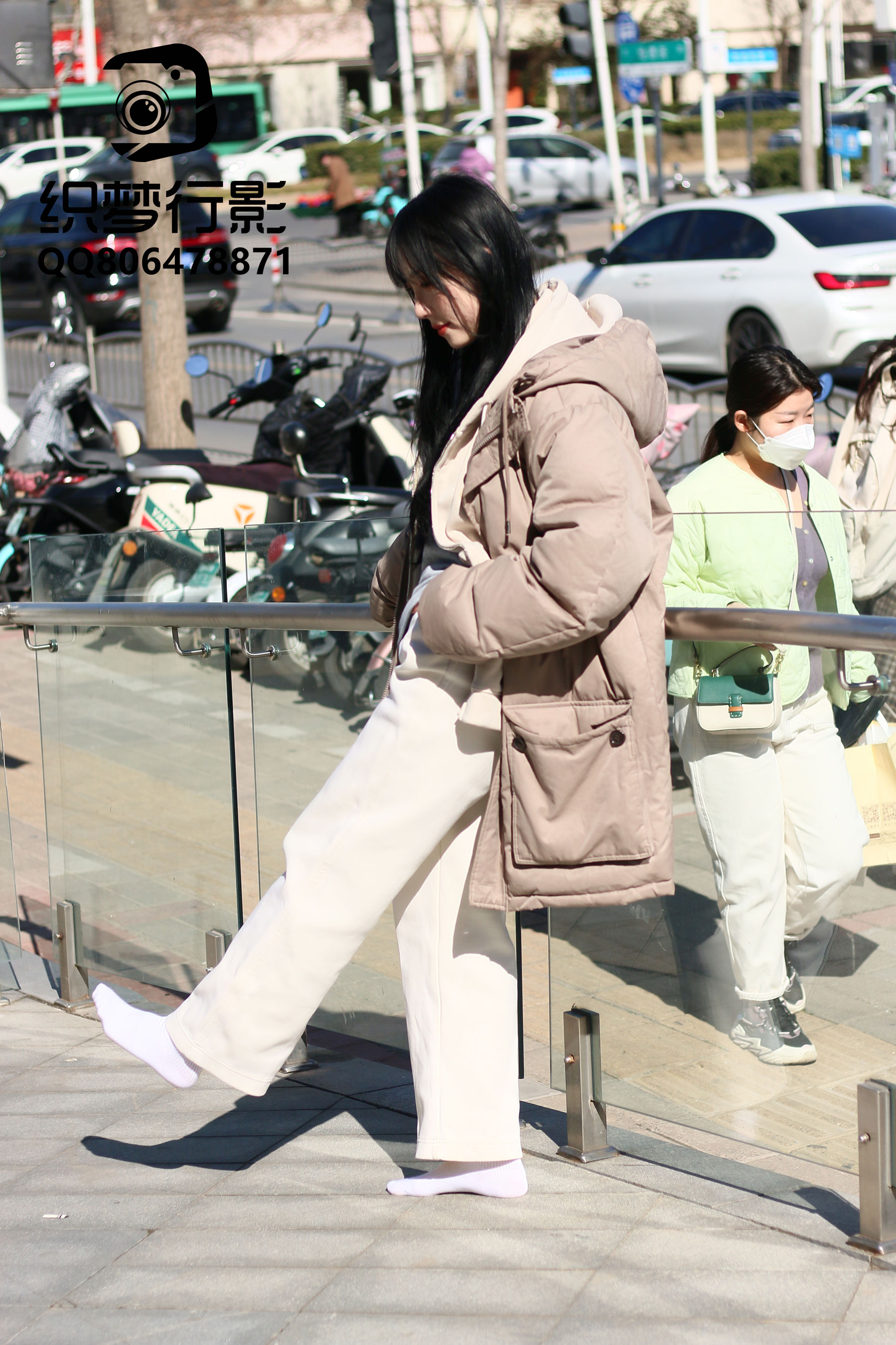 [织梦映像] 罗袜生尘-崎岖旅程沐光行/(278P)