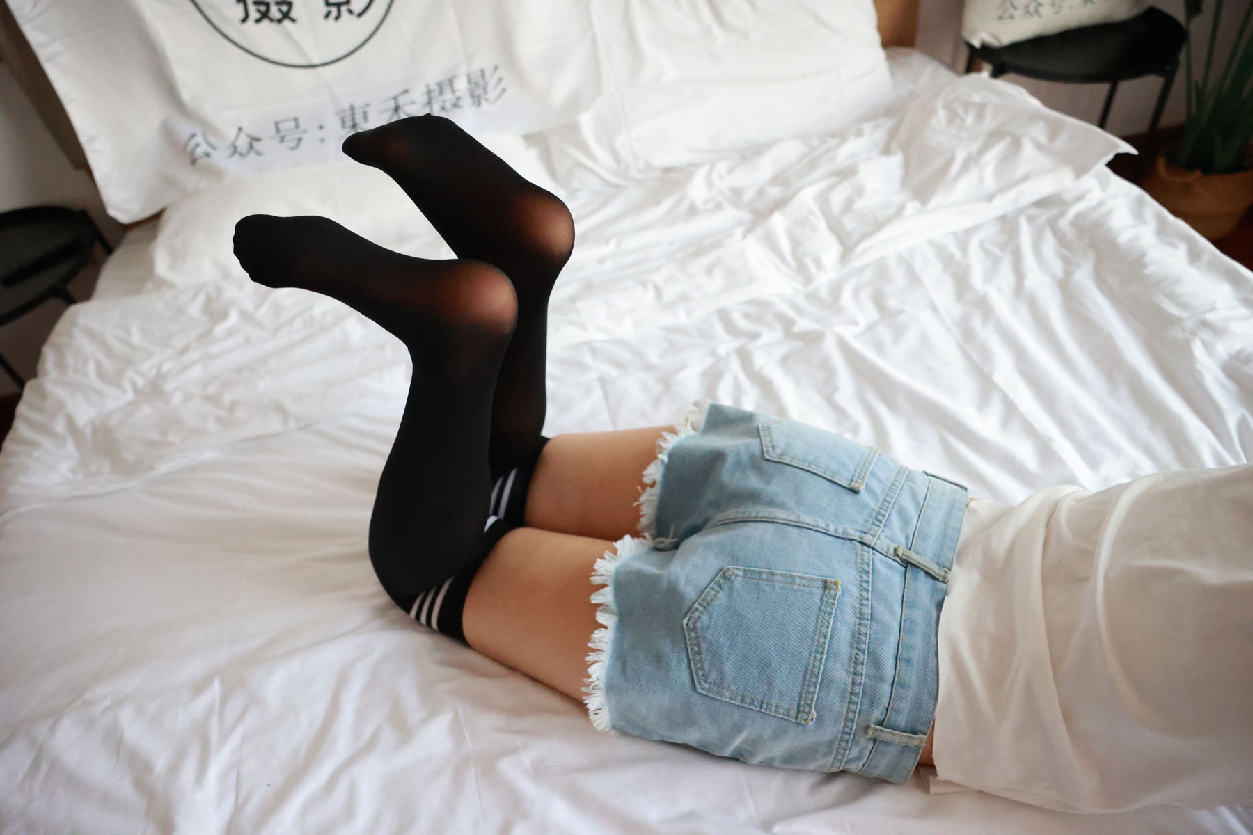 三禾摄影 No.011 牛仔热裤 高跟 过膝袜/(227P)