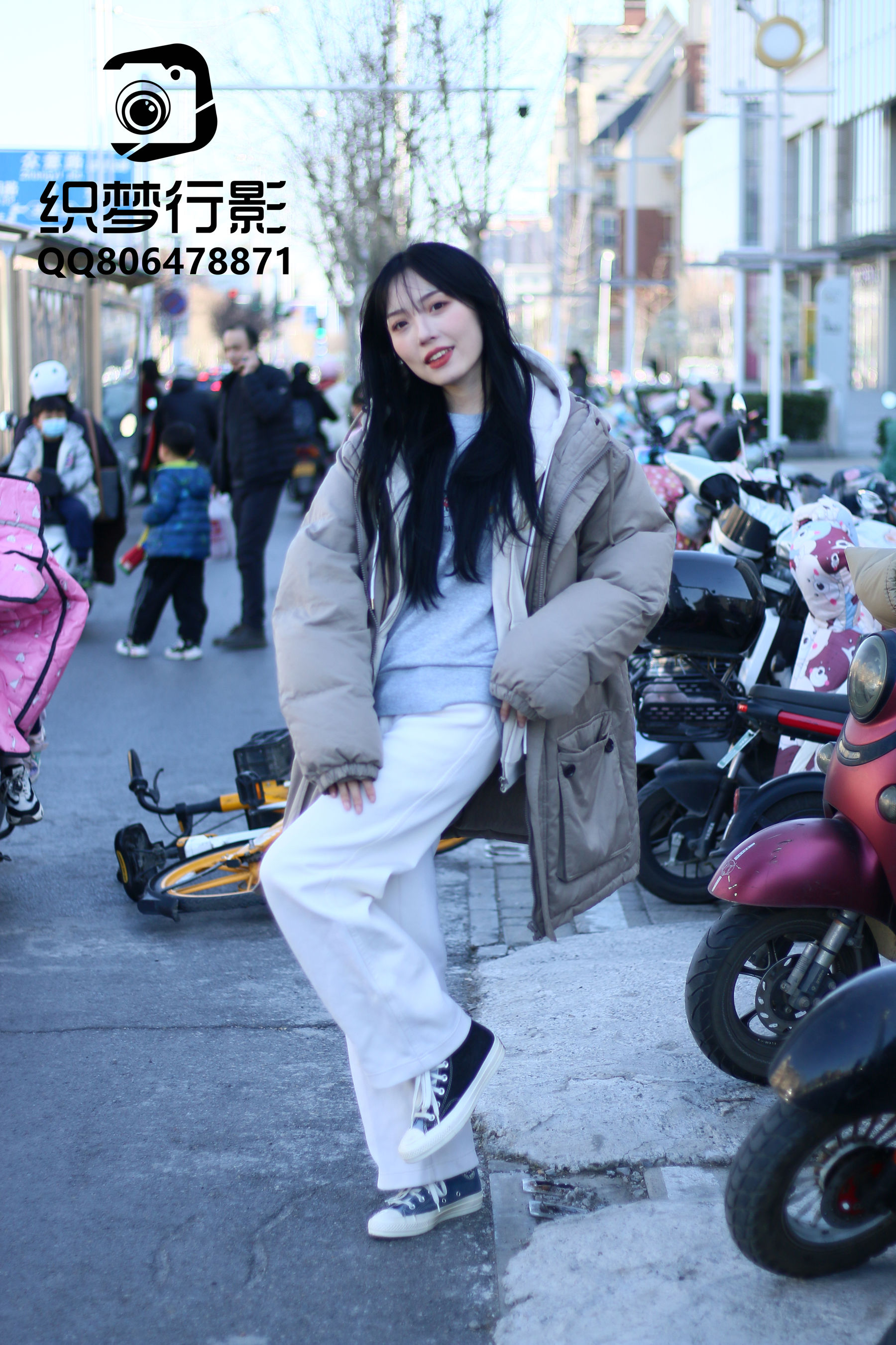 [织梦映像] 罗袜生尘-崎岖旅程沐光行/(278P)