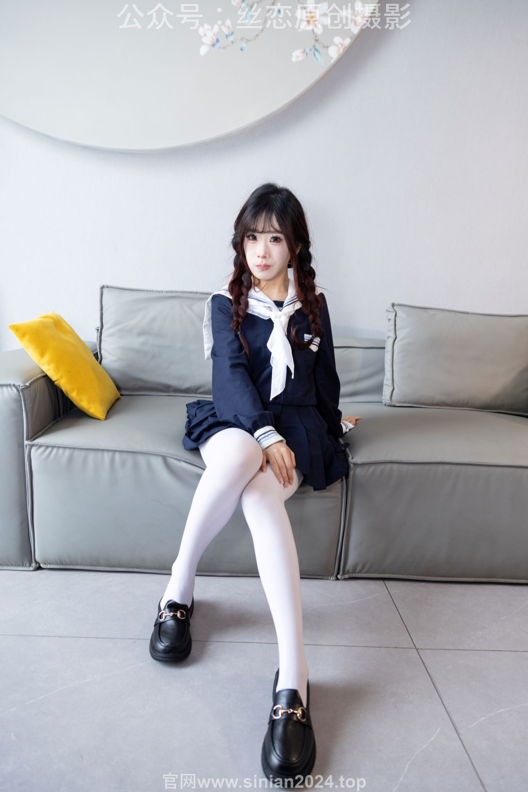 丝恋摄影 No.001 小梦 - 乐福鞋 厚白丝/(243P)
