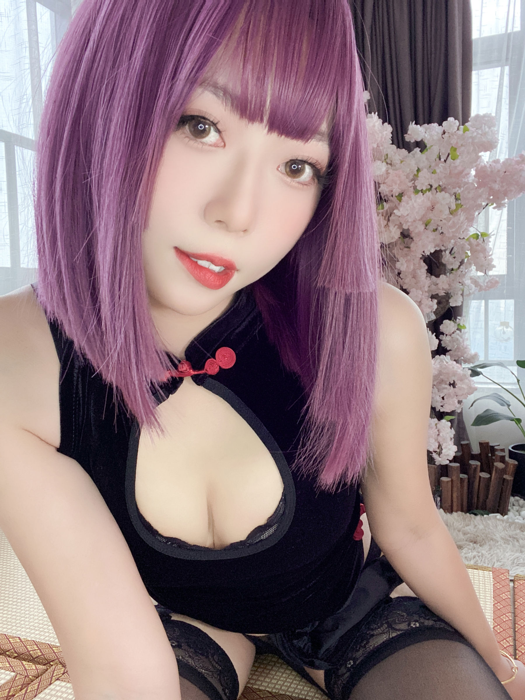 动漫博主 Money冷冷 - 高叉旗袍蕾丝裙/(107P)