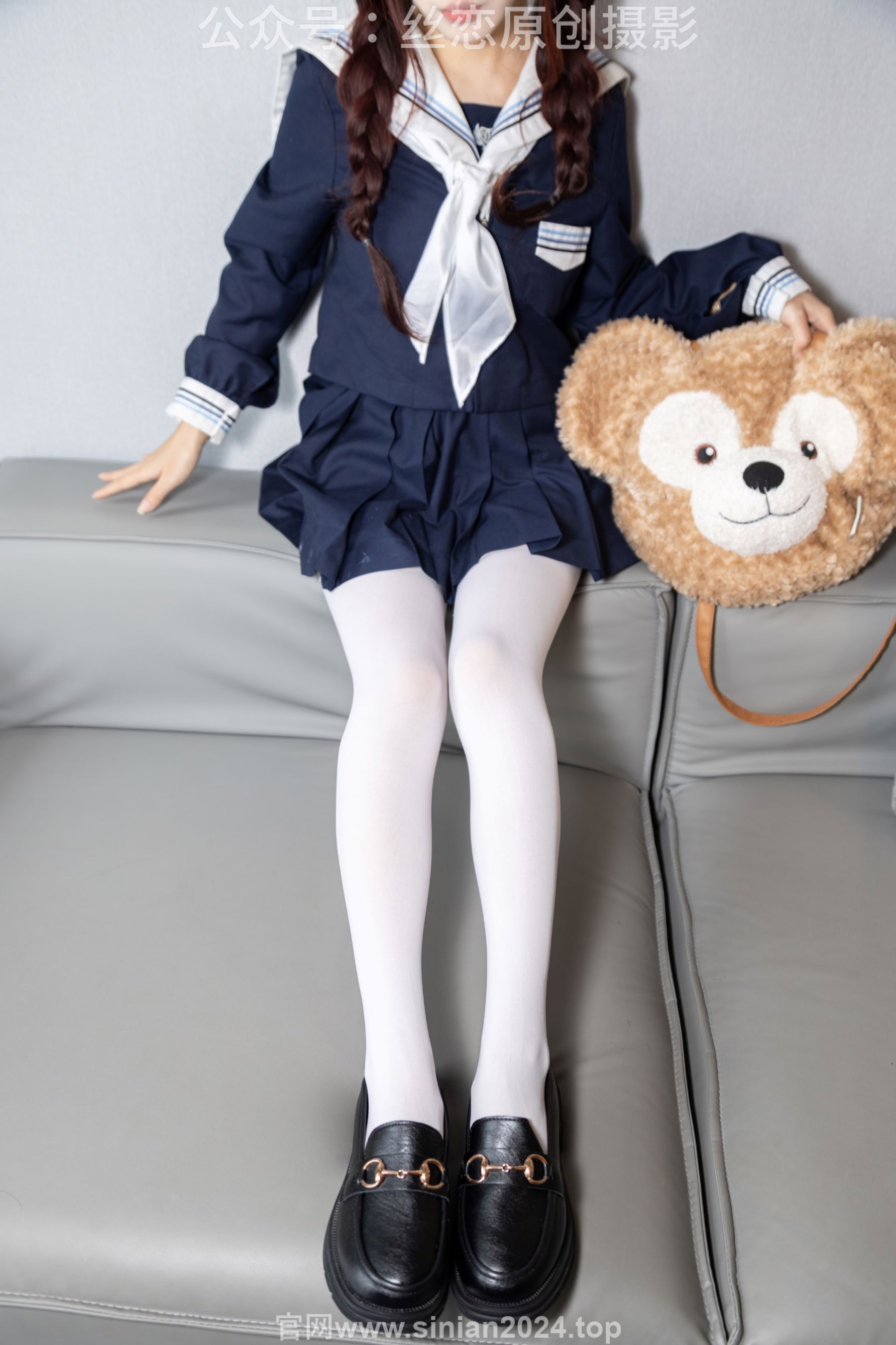 丝恋摄影 No.001 小梦 - 乐福鞋 厚白丝/(243P)