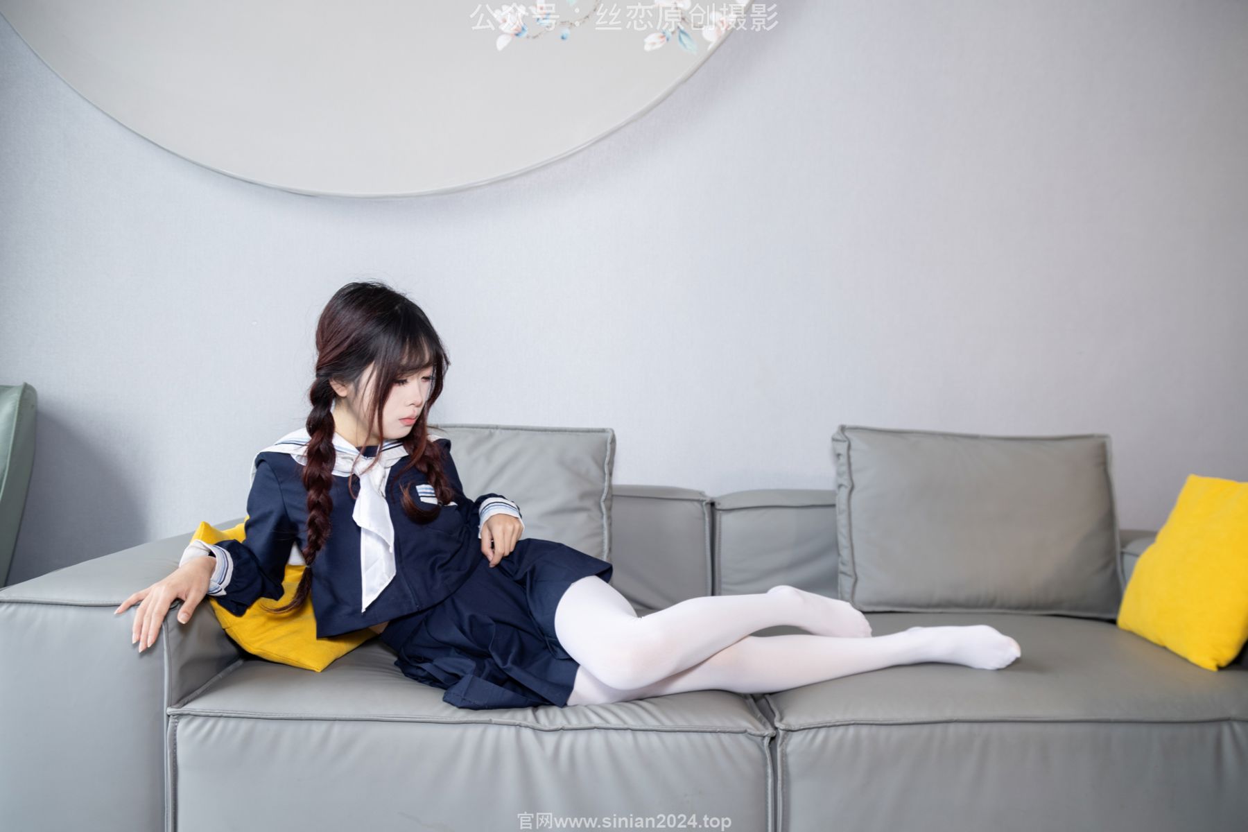 丝恋摄影 No.001 小梦 - 乐福鞋 厚白丝/(243P)