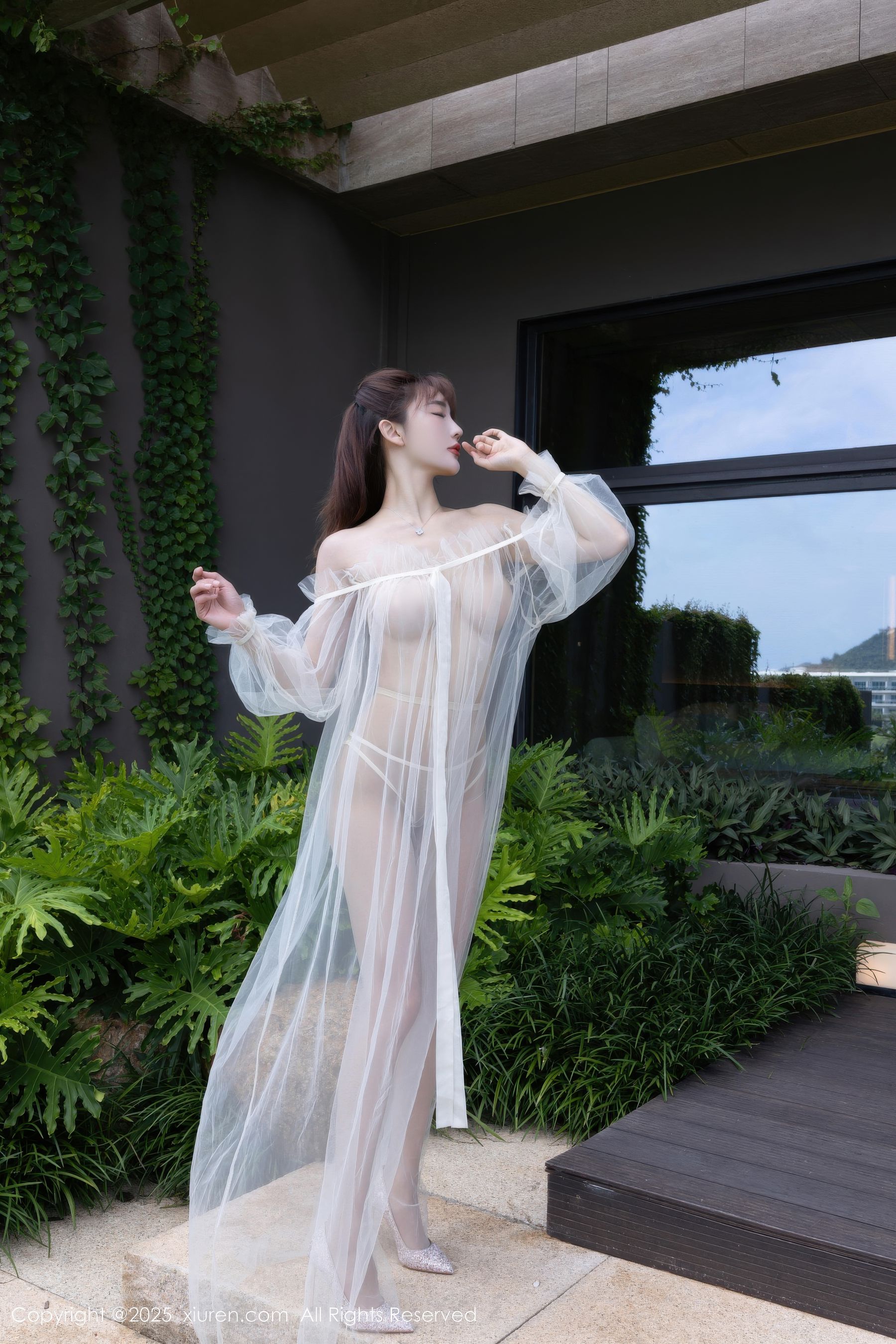 [秀人XiuRen] 2025.10.23 No.10903 陆萱萱/(70P)