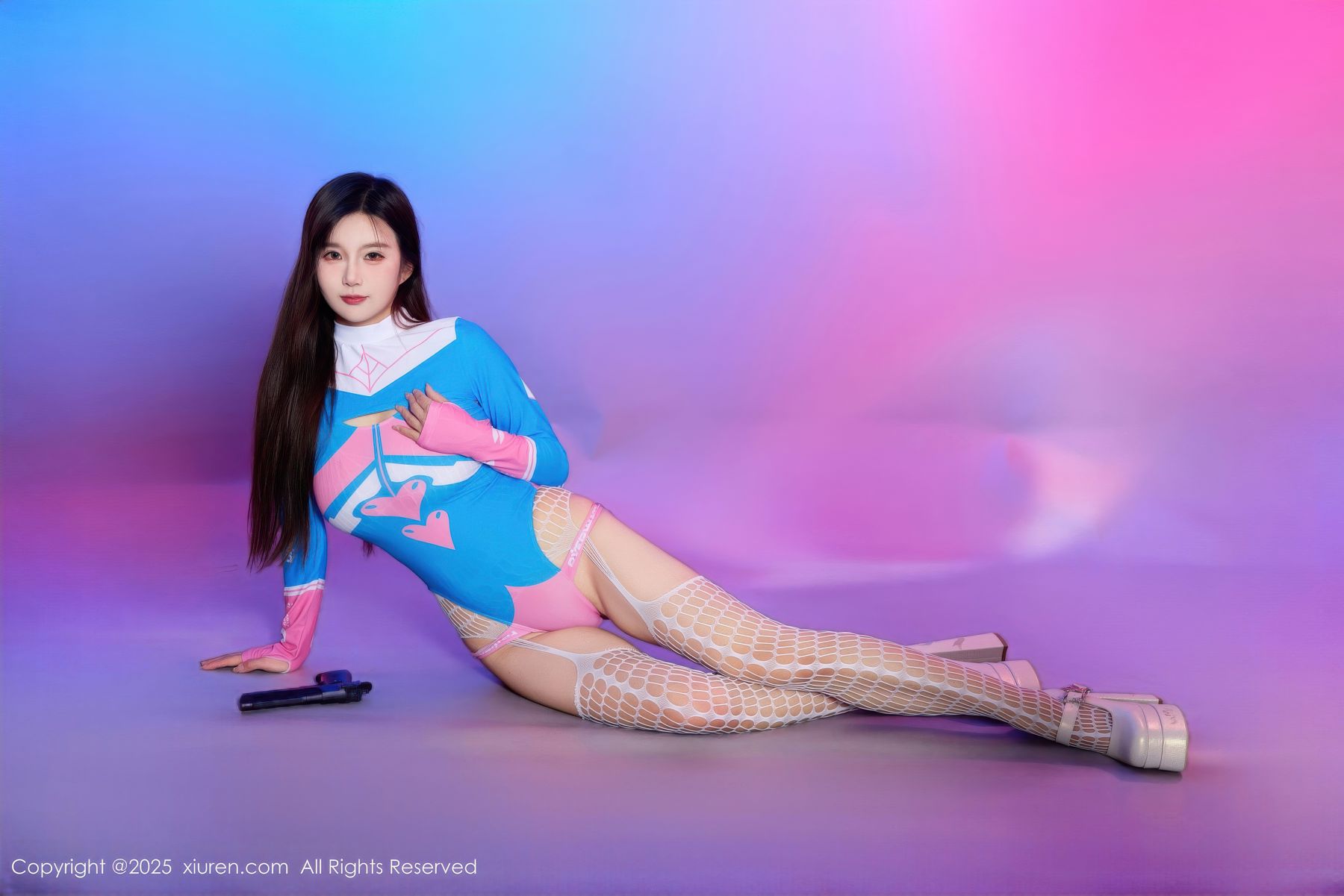 [秀人XiuRen] 2025.10.17 No.10886 小肉肉咪/(62P)