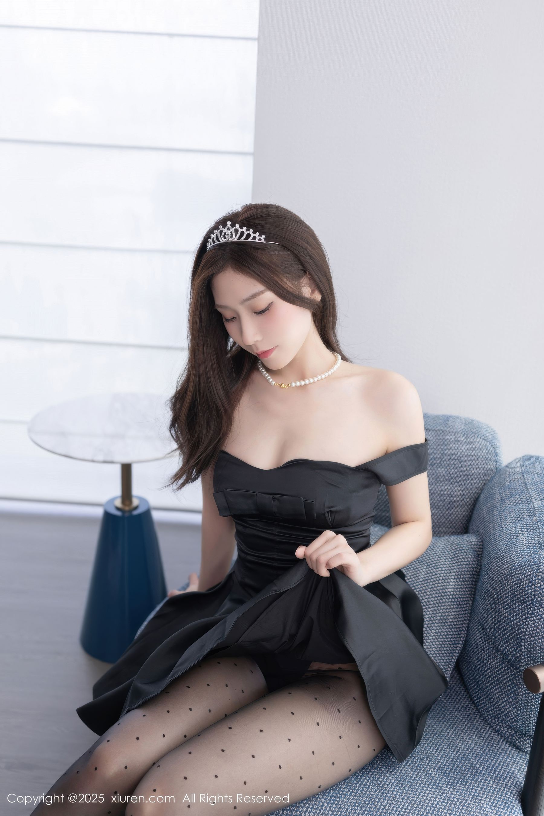 [秀人XiuRen] 2025.10.16 No.10878 刘婷婷/(71P)