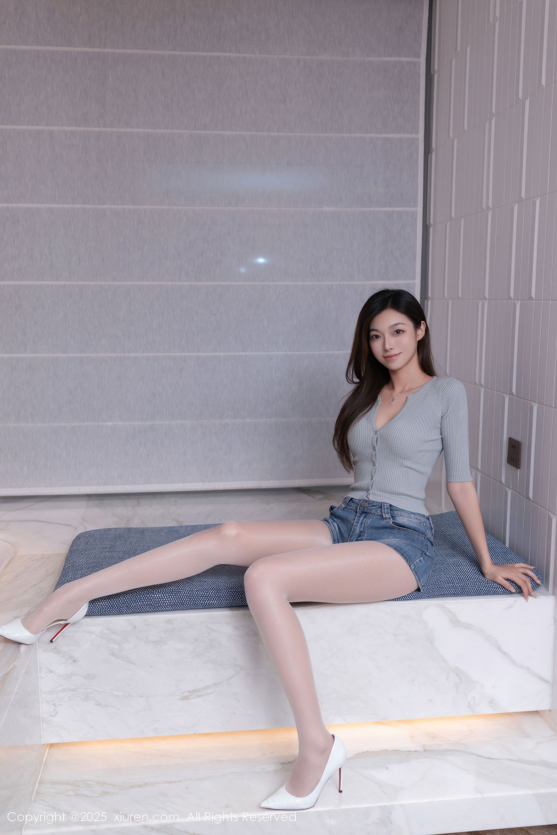 [秀人XiuRen] 2025.10.17 No.10881 kiki柚柚/(80P)