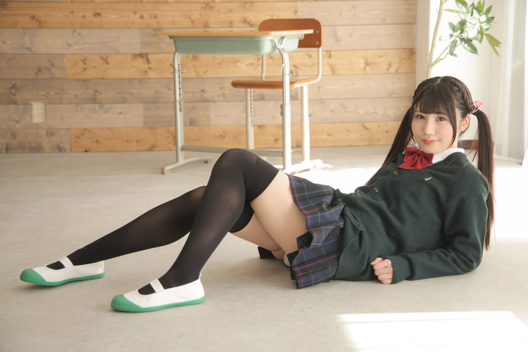 [LOVEPOP] Meru Momose 桃瀬める Photoset 01/(78P)