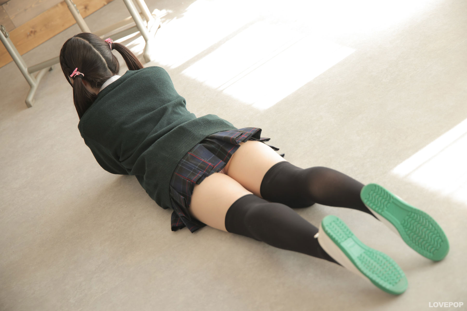 [LOVEPOP] Meru Momose 桃瀬める Photoset 01/(78P)