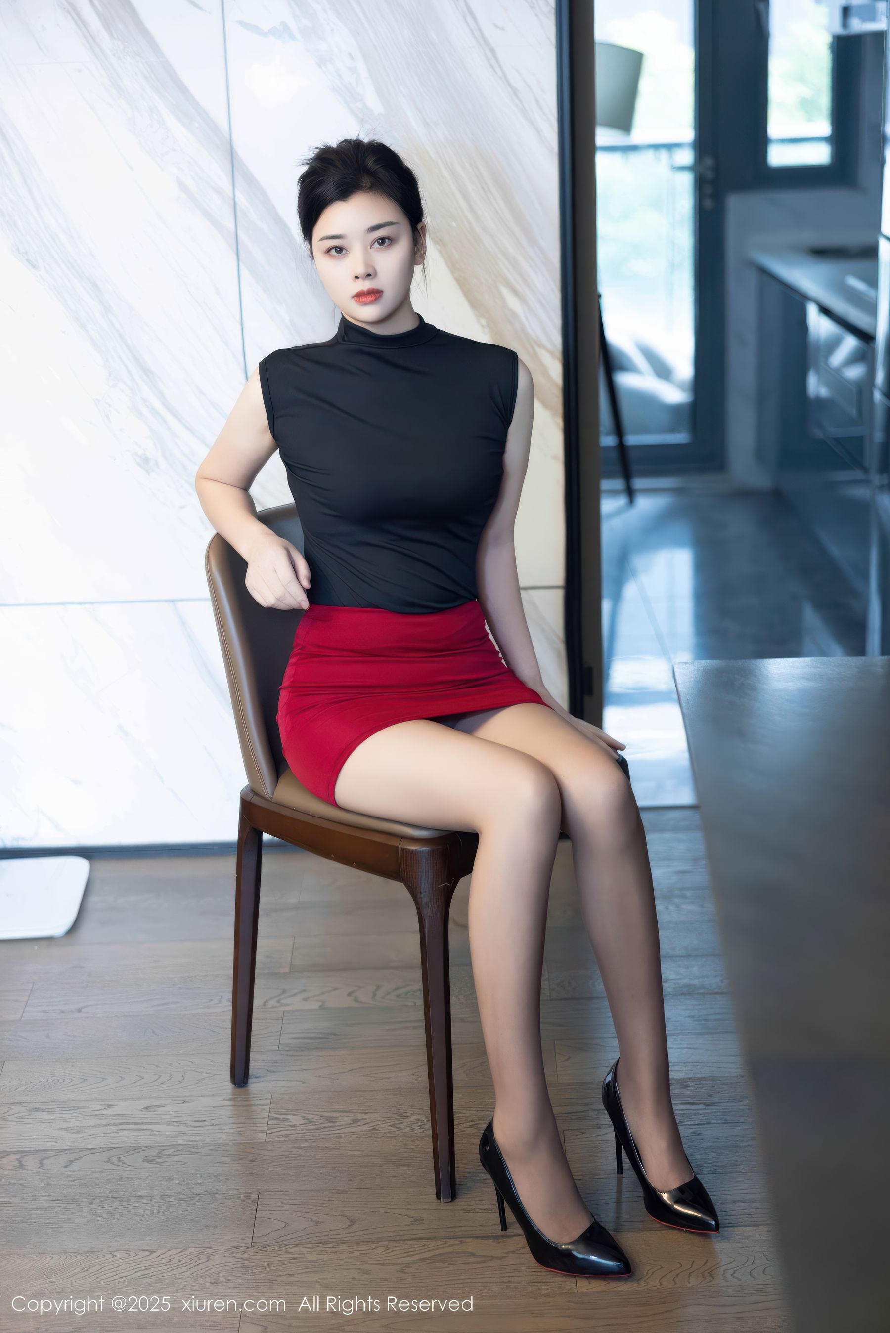 [秀人XiuRen] 2025.11.05 No.10948 徐清妍/(80P)