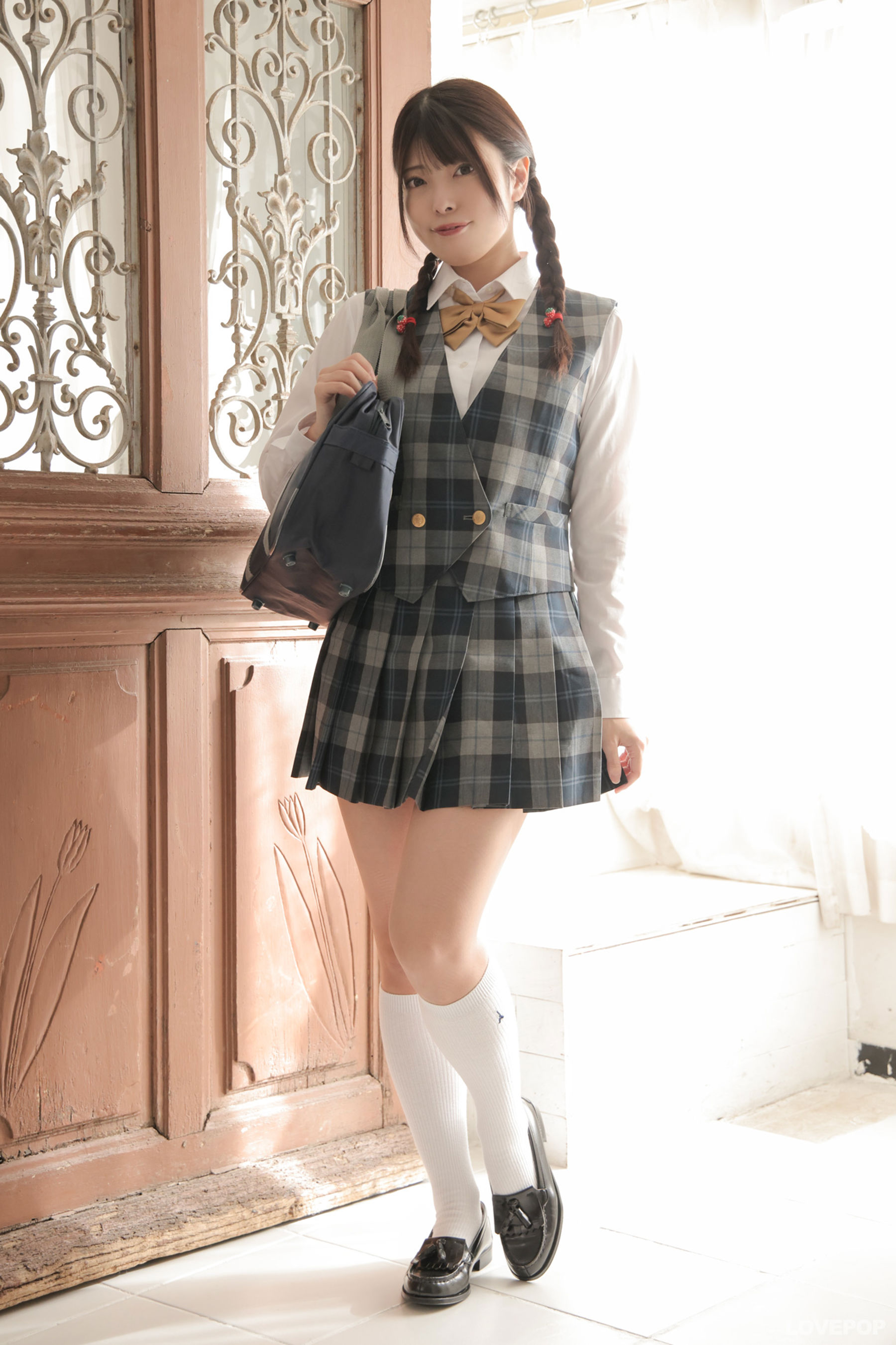 [LOVEPOP] Kishiro Niibo 新穂貴城 Photoset 04/(97P)