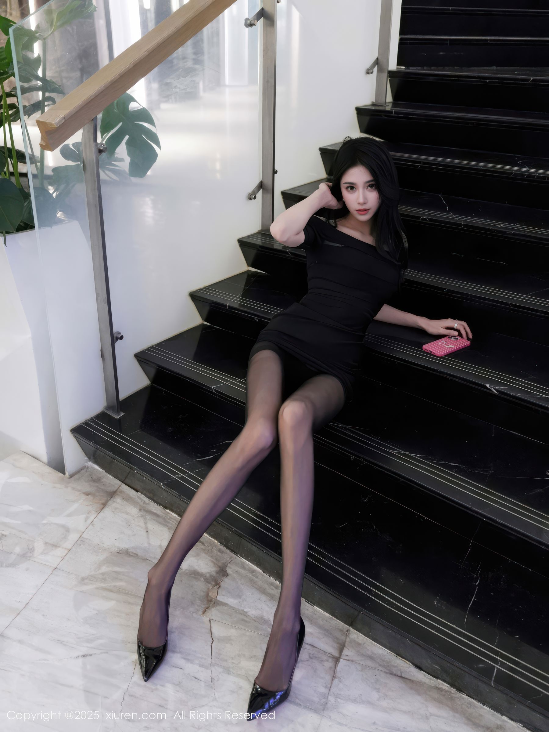 [秀人XiuRen] 2025.11.04 No.10942 椰汁糯米姬/(53P)