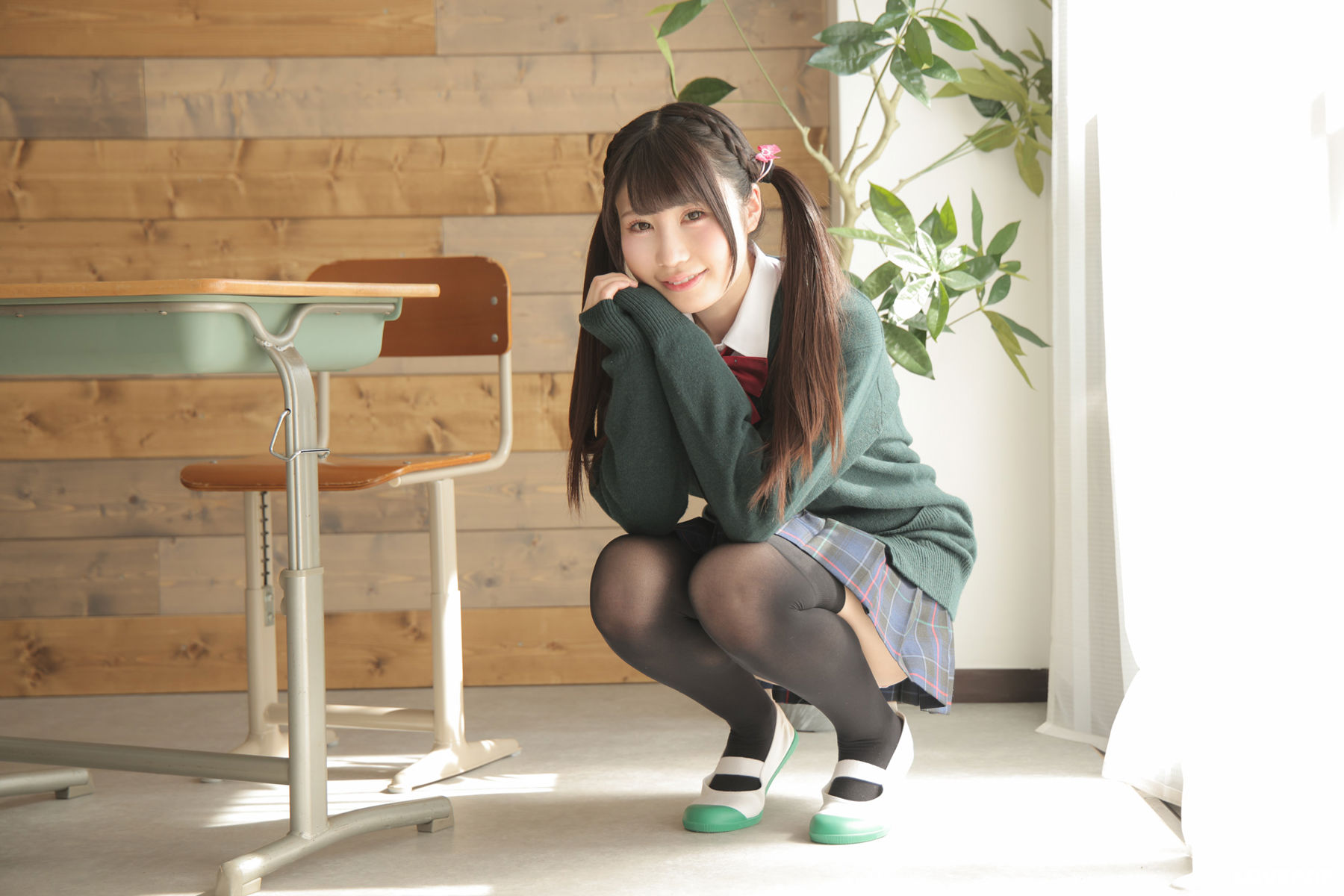 [LOVEPOP] Meru Momose 桃瀬める Photoset 01/(78P)