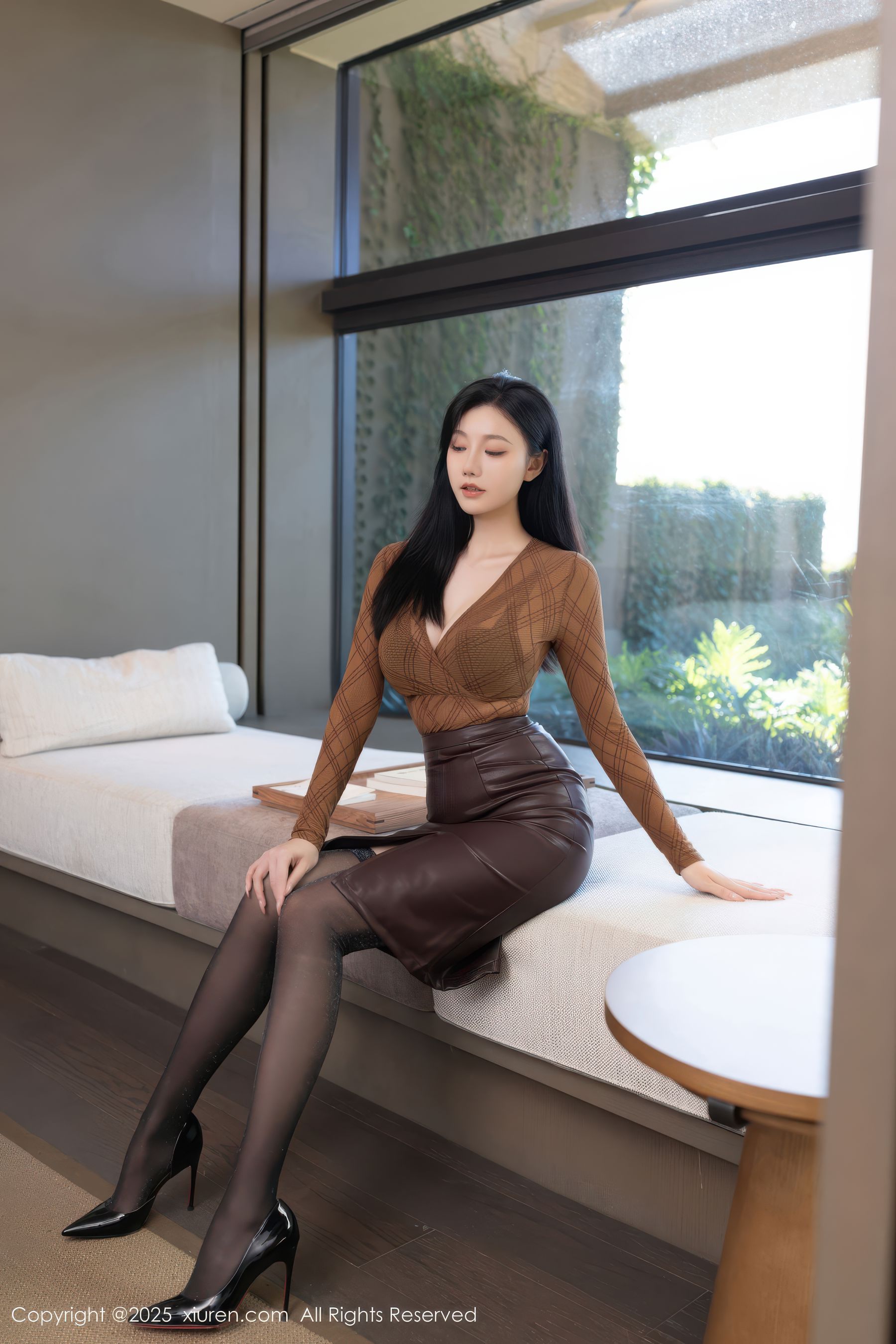 [秀人XiuRen] 2025.11.04 No.10947 安然anran/(78P)