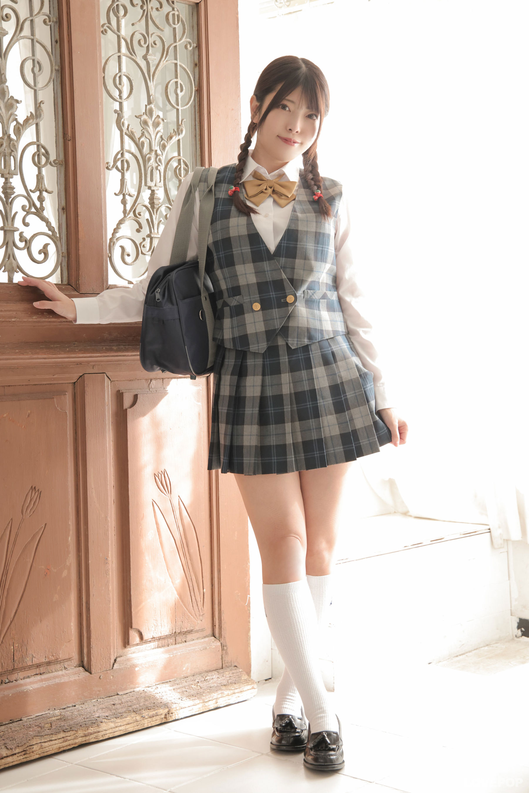 [LOVEPOP] Kishiro Niibo 新穂貴城 Photoset 04/(97P)