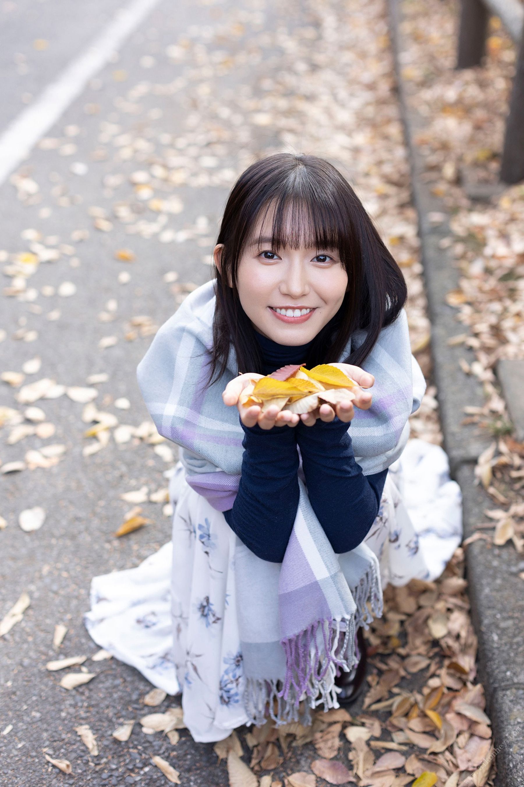 志田音々 - 大人びたキミが眩しくて/(96P)