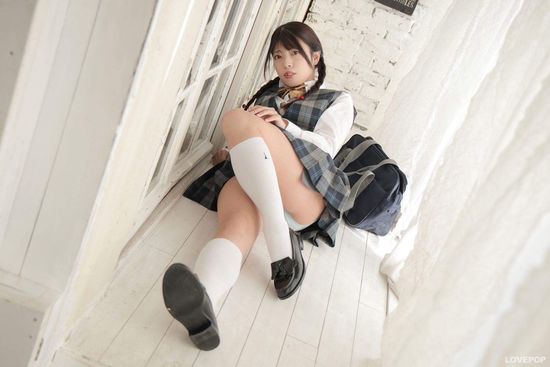 [LOVEPOP] Kishiro Niibo 新穂貴城 Photoset 04/(97P)