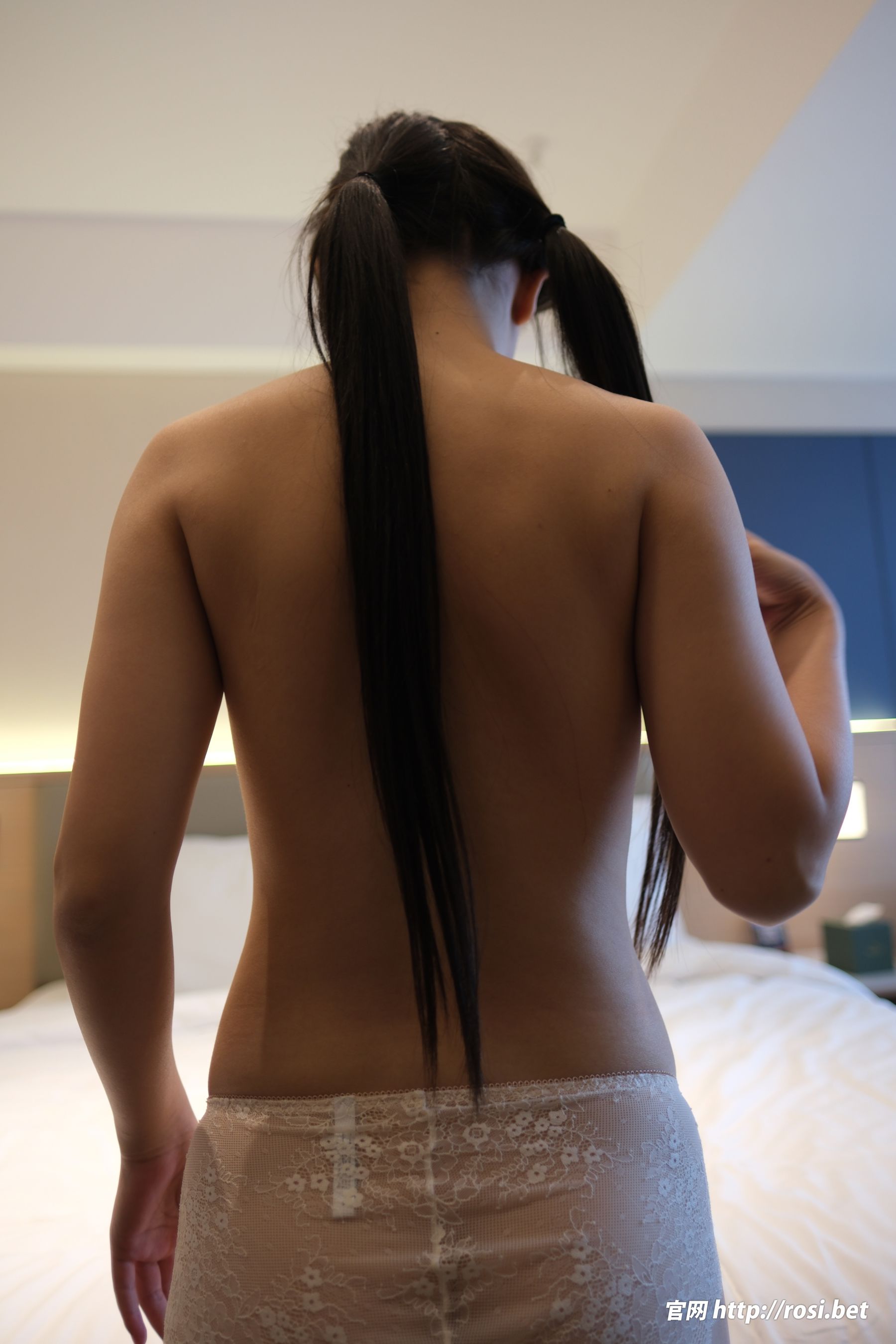 [ROSI写真] 2026.01.07 NO.5147/(140P)