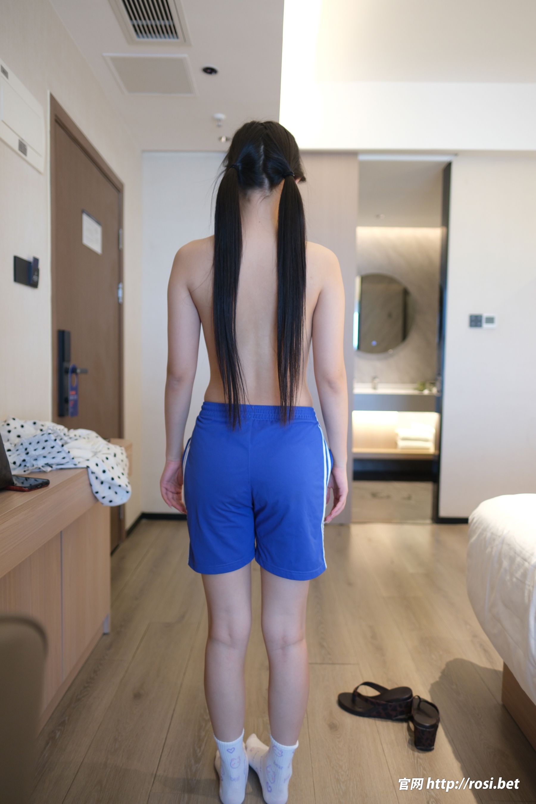 [ROSI写真] 2026.01.07 NO.5147/(140P)