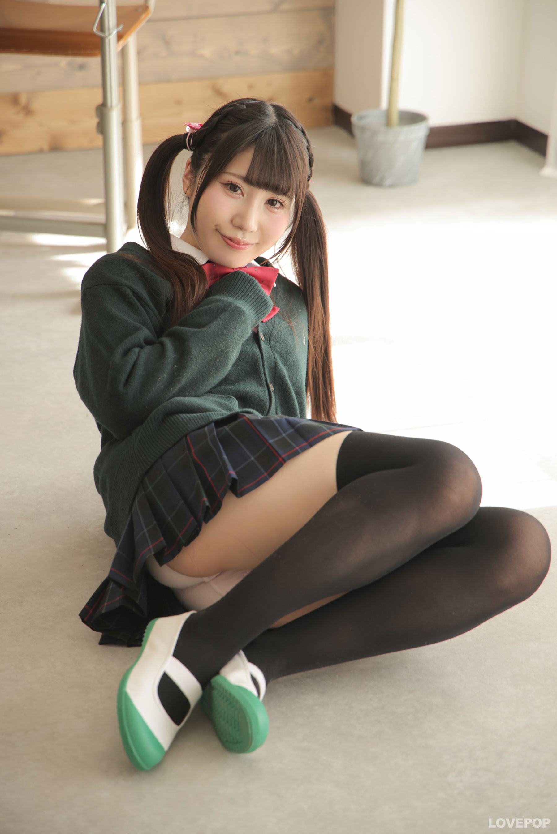 [LOVEPOP] Meru Momose 桃瀬める Photoset 01/(78P)