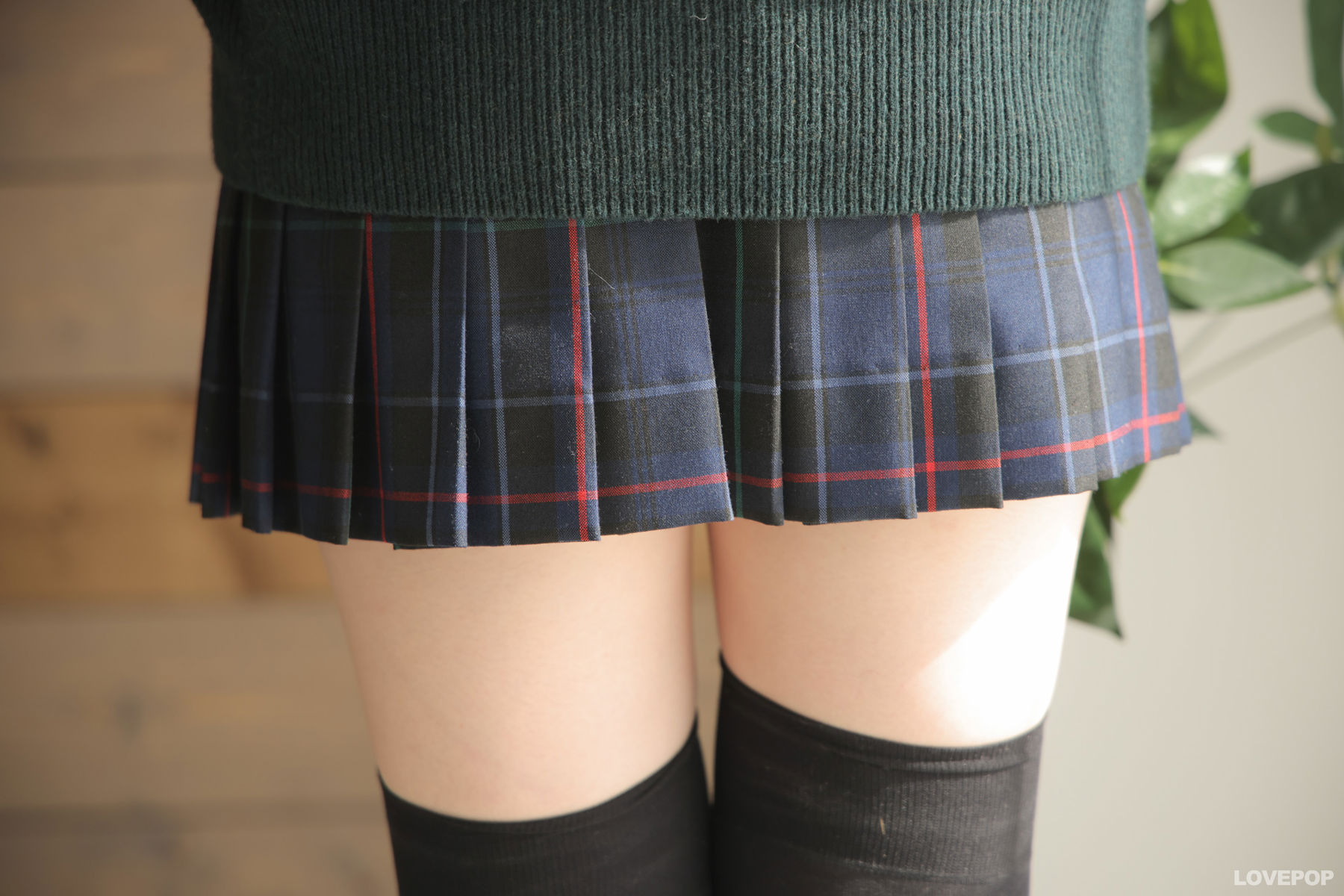 [LOVEPOP] Meru Momose 桃瀬める Photoset 01/(78P)