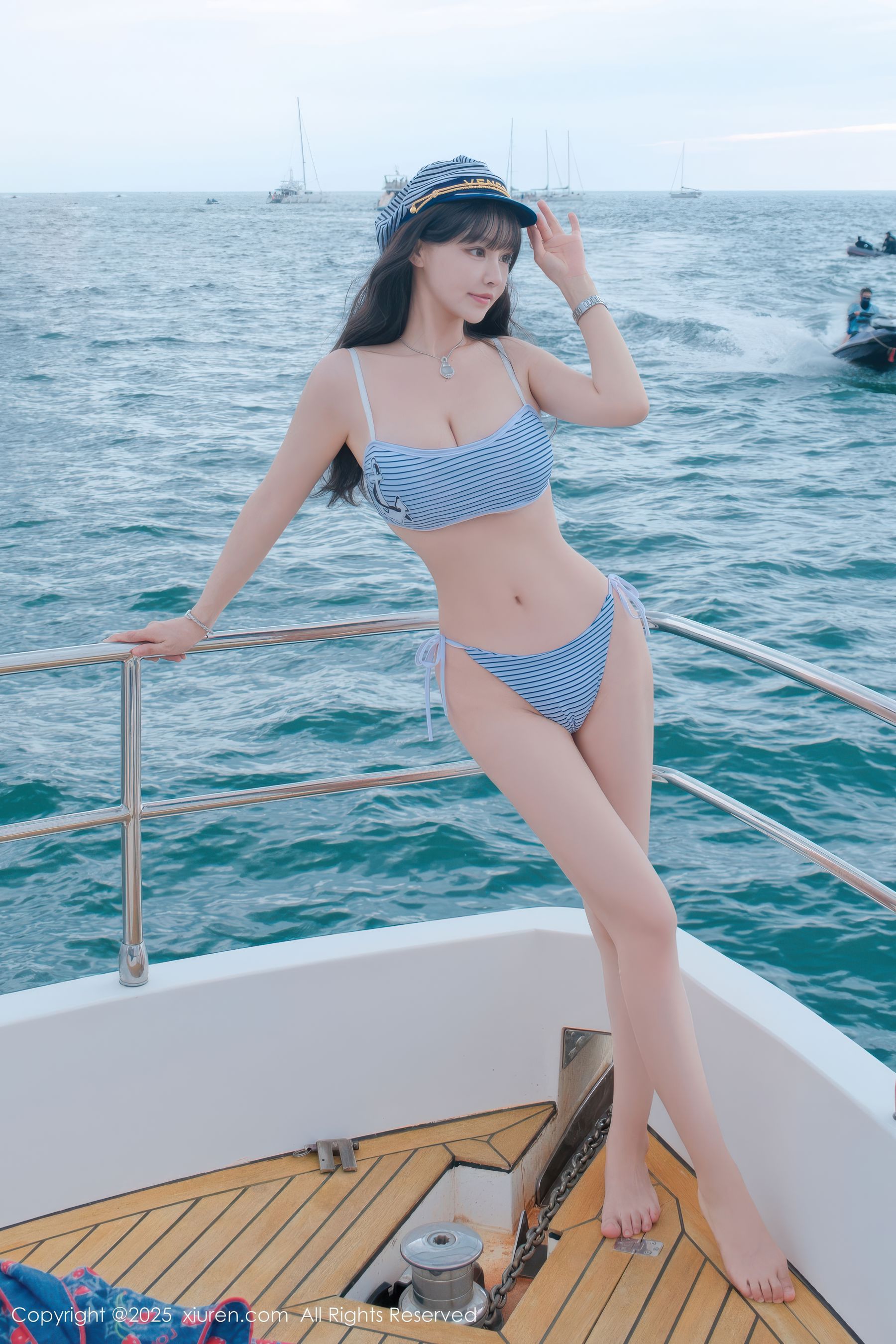 [秀人XiuRen] 2025.10.31 No.10934 心上可Flora/(58P)