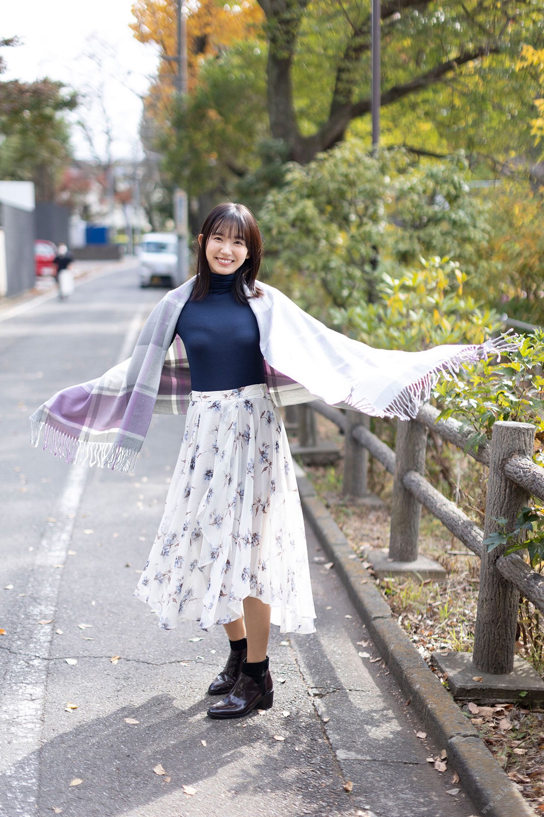 志田音々 - 大人びたキミが眩しくて/(96P)