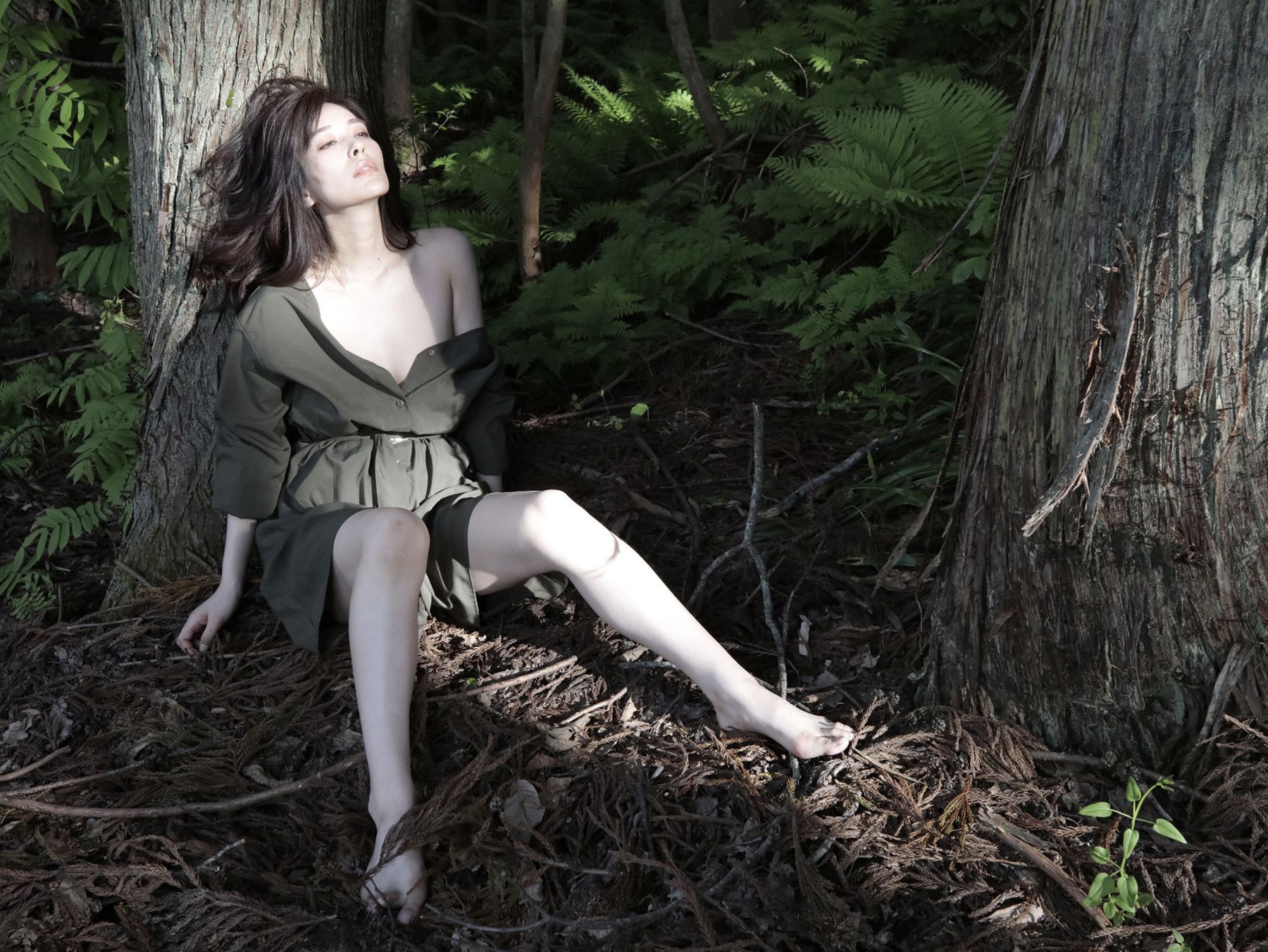 平塚千瑛 - CHIAKI完全未発表版/(28P)