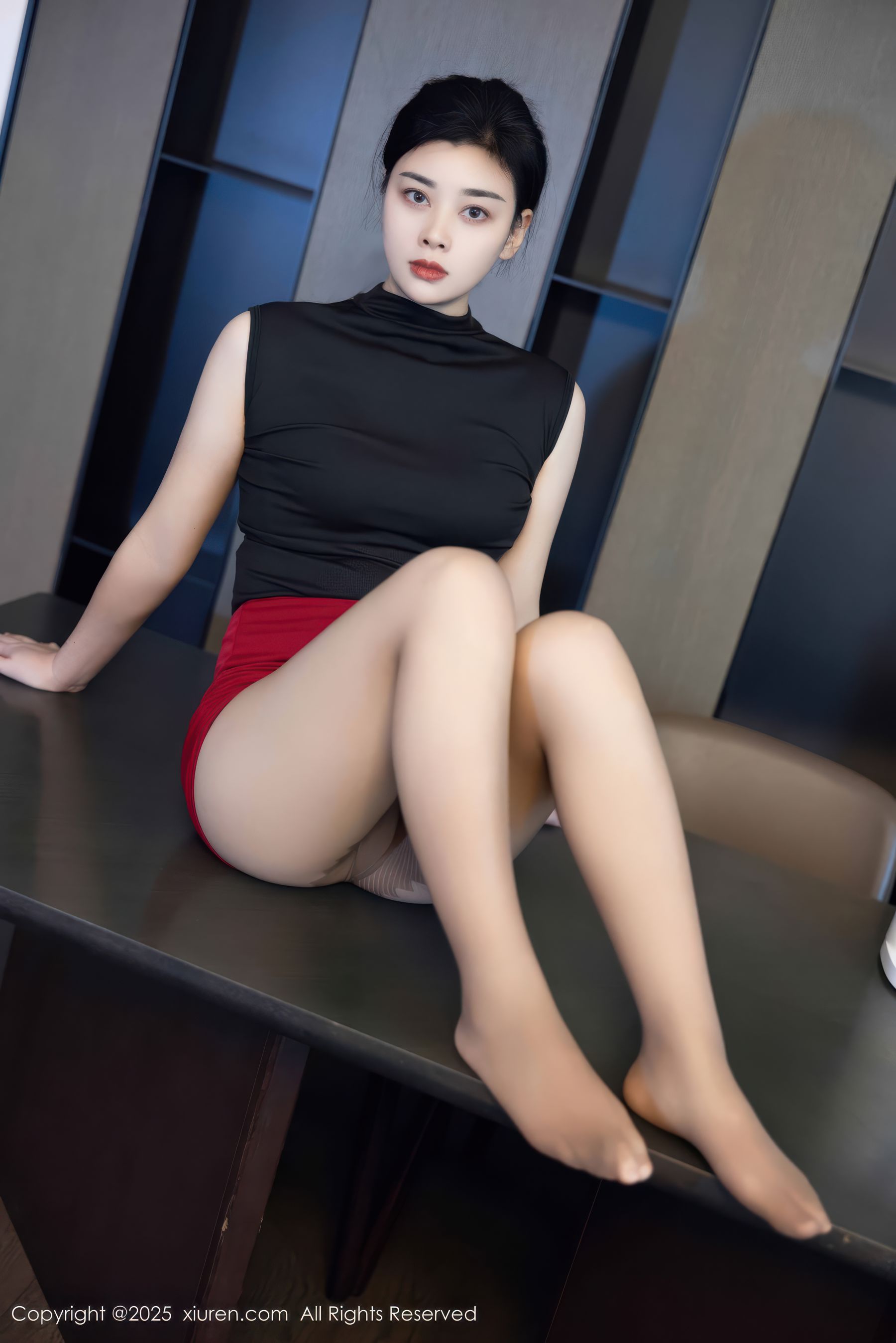 [秀人XiuRen] 2025.11.05 No.10948 徐清妍/(80P)