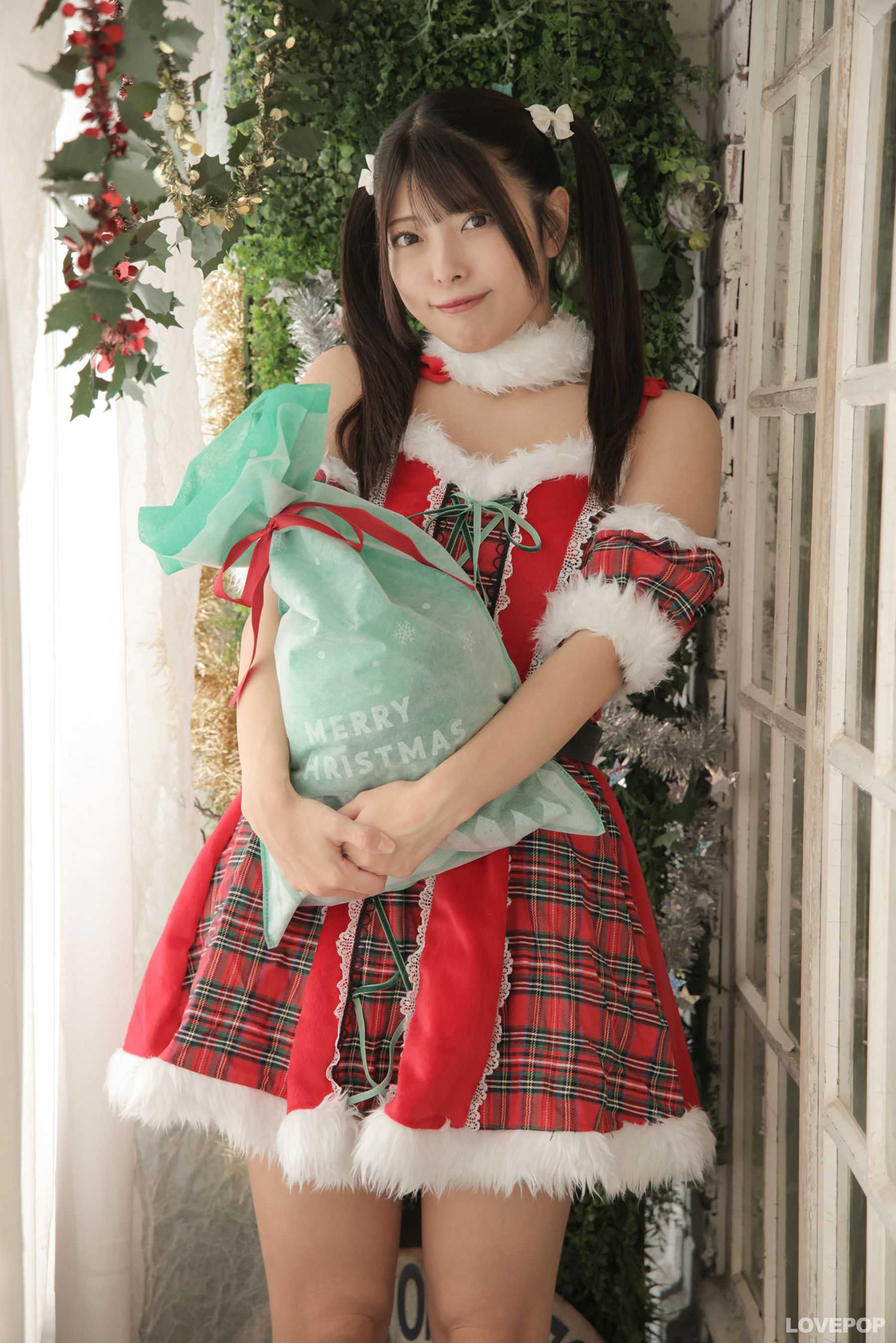 [LOVEPOP] Kishiro Niibo 新穂貴城 Photoset 01/(94P)