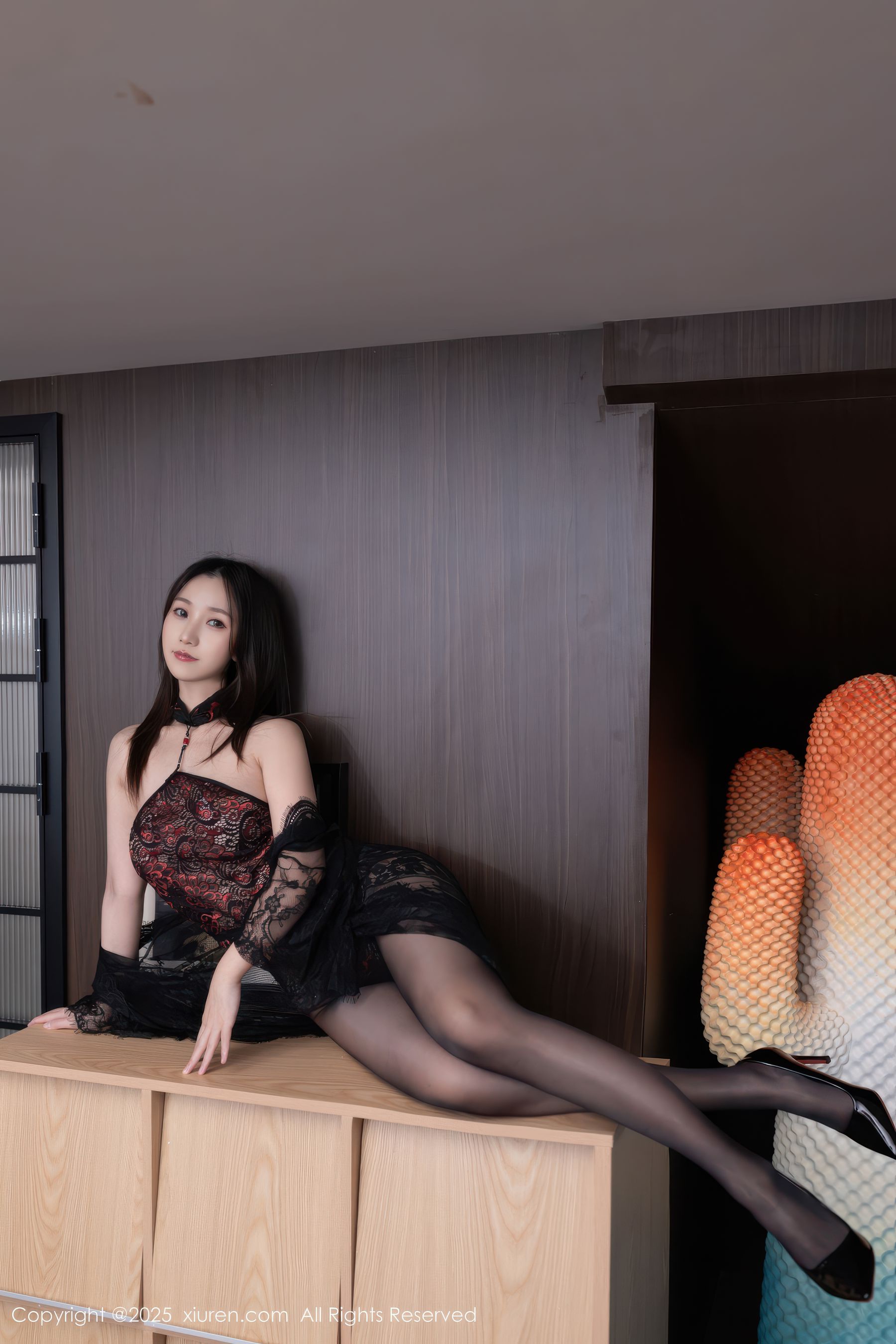 [秀人XiuRen] 2025.11.05 No.10951 杏子Yada/(78P)