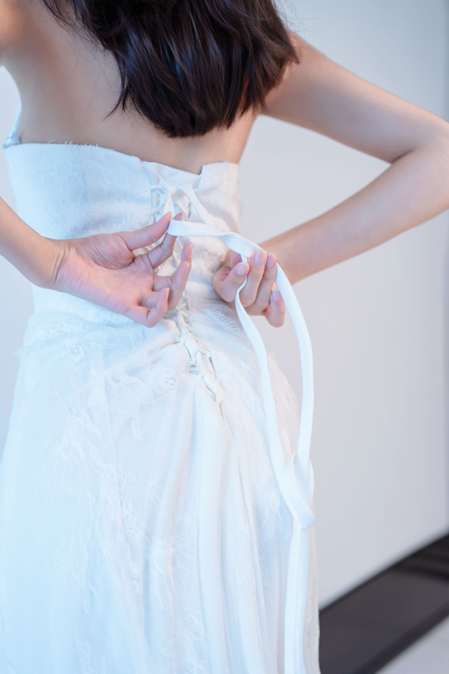 时安安 - 白色蕾丝长裙/(93P)