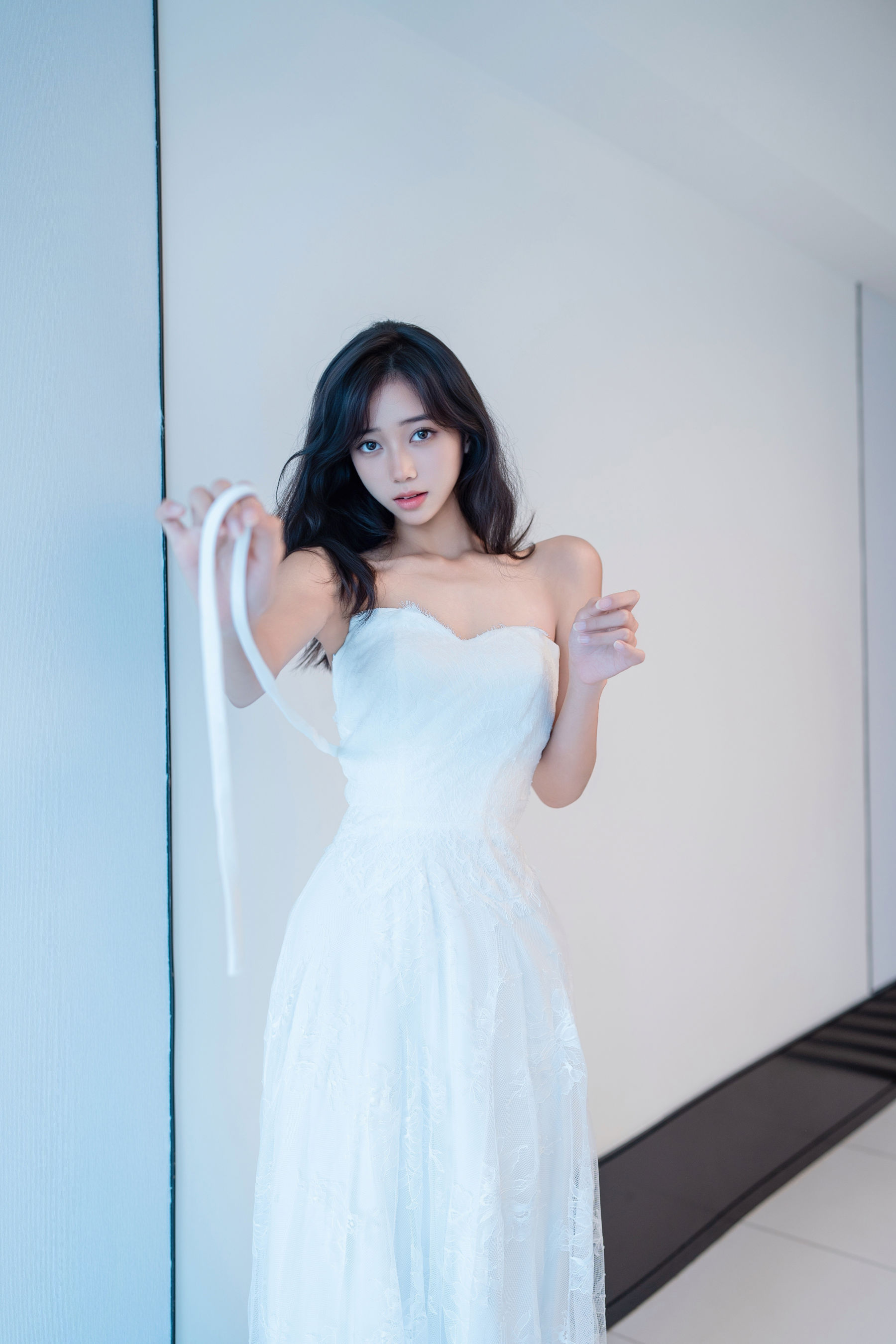 时安安 - 白色蕾丝长裙/(93P)