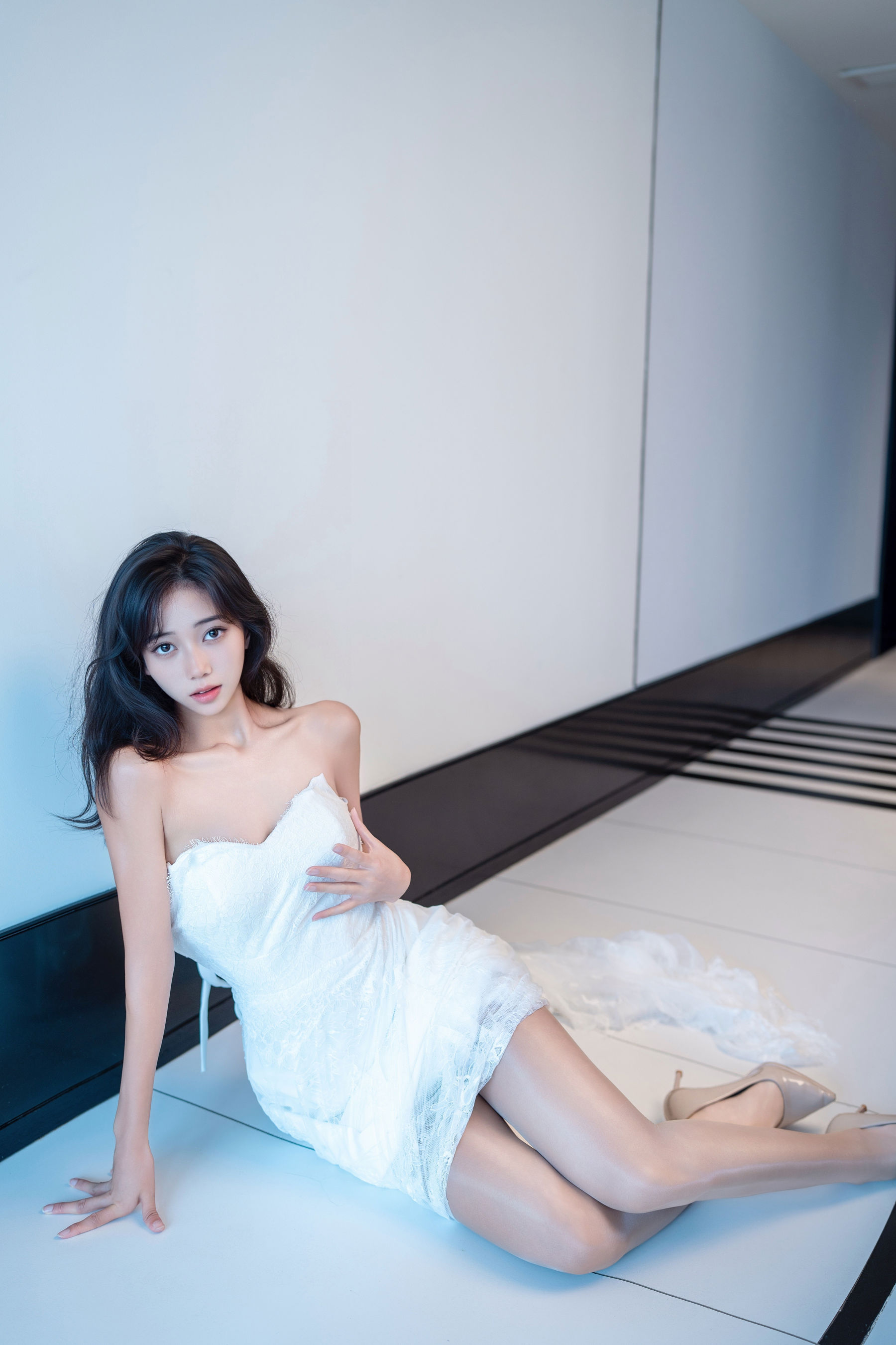 时安安 - 白色蕾丝长裙/(93P)