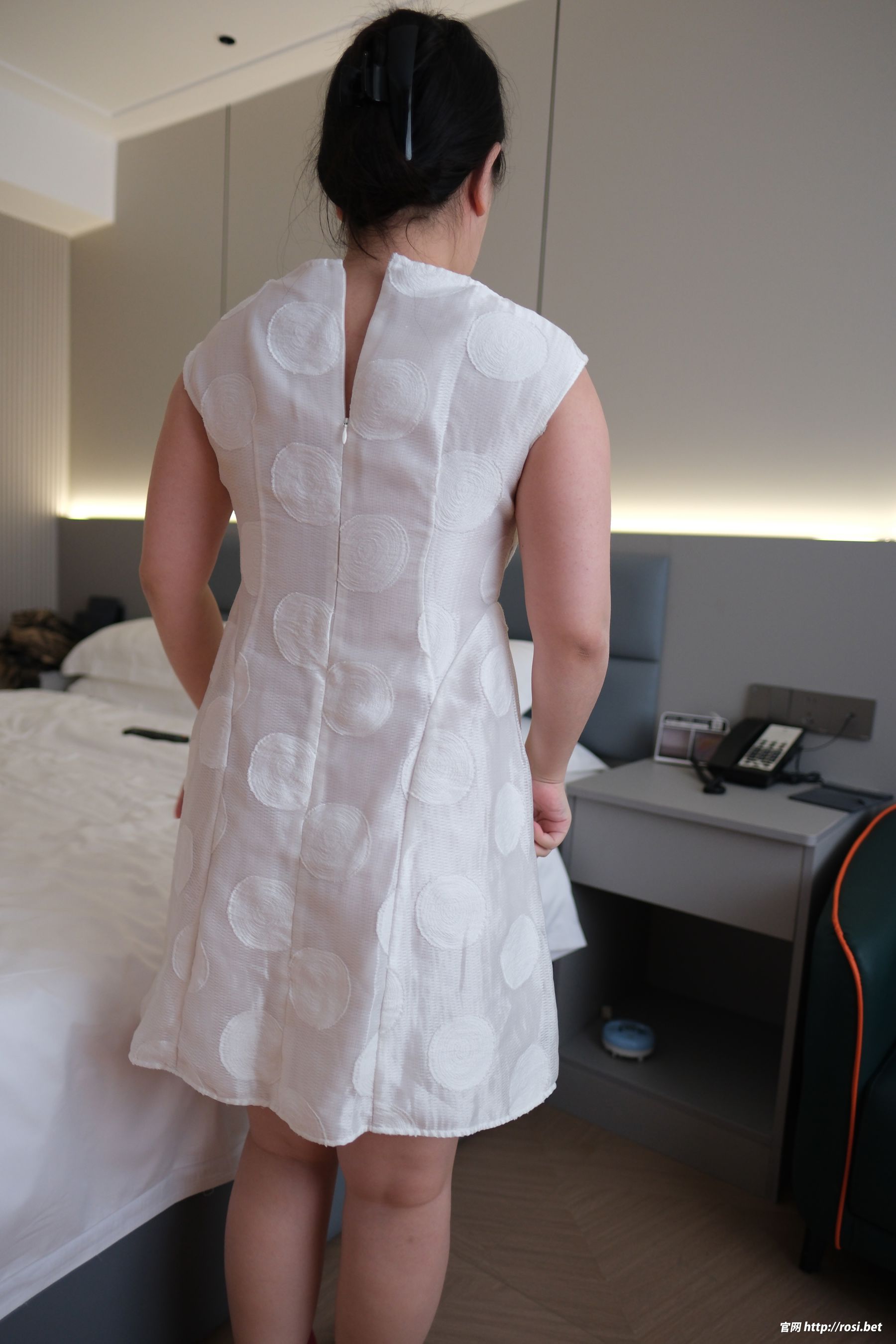 [ROSI写真] 2025.12.22 NO.5131/(91P)