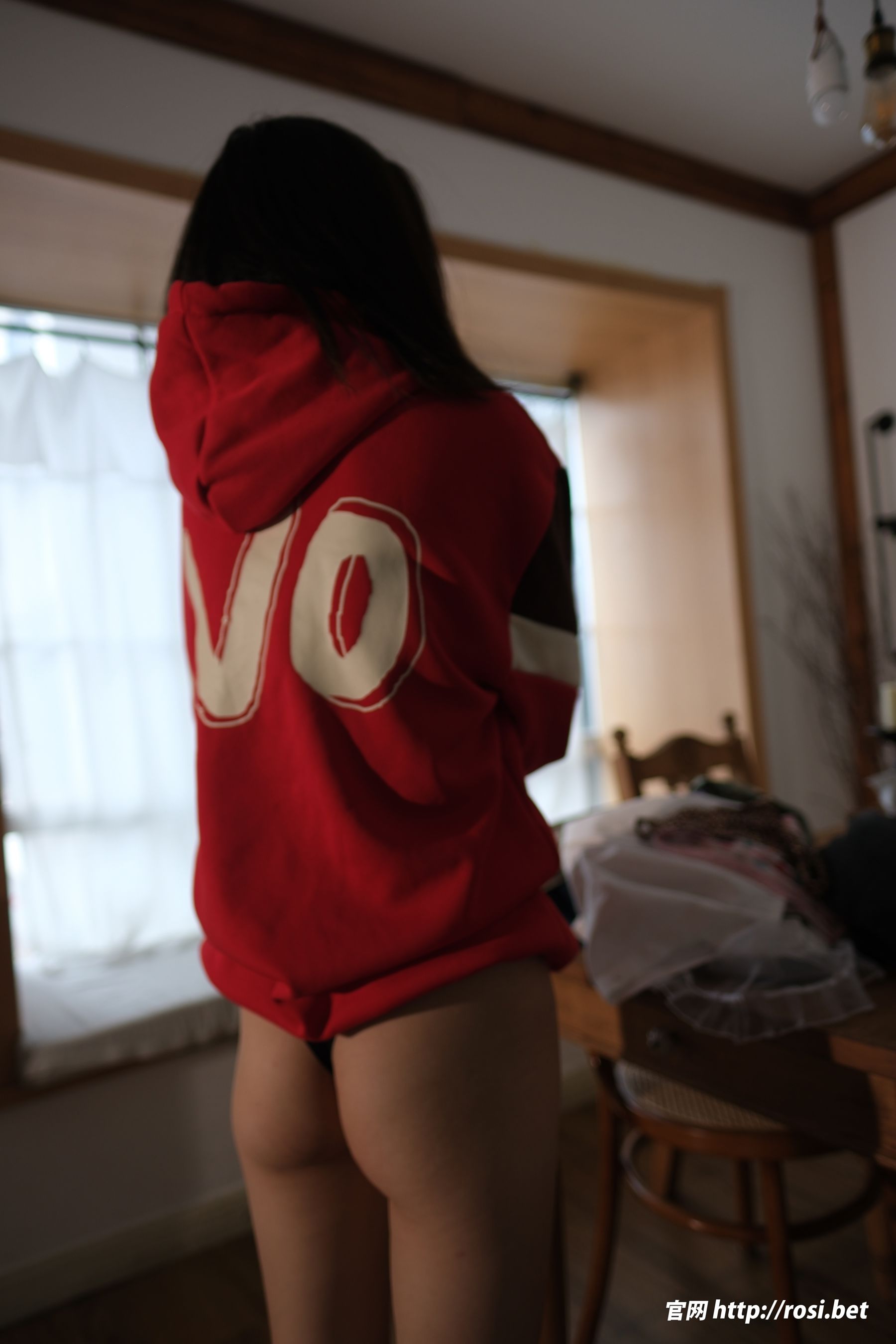 [ROSI写真] 2025.12.21 NO.5130/(106P)