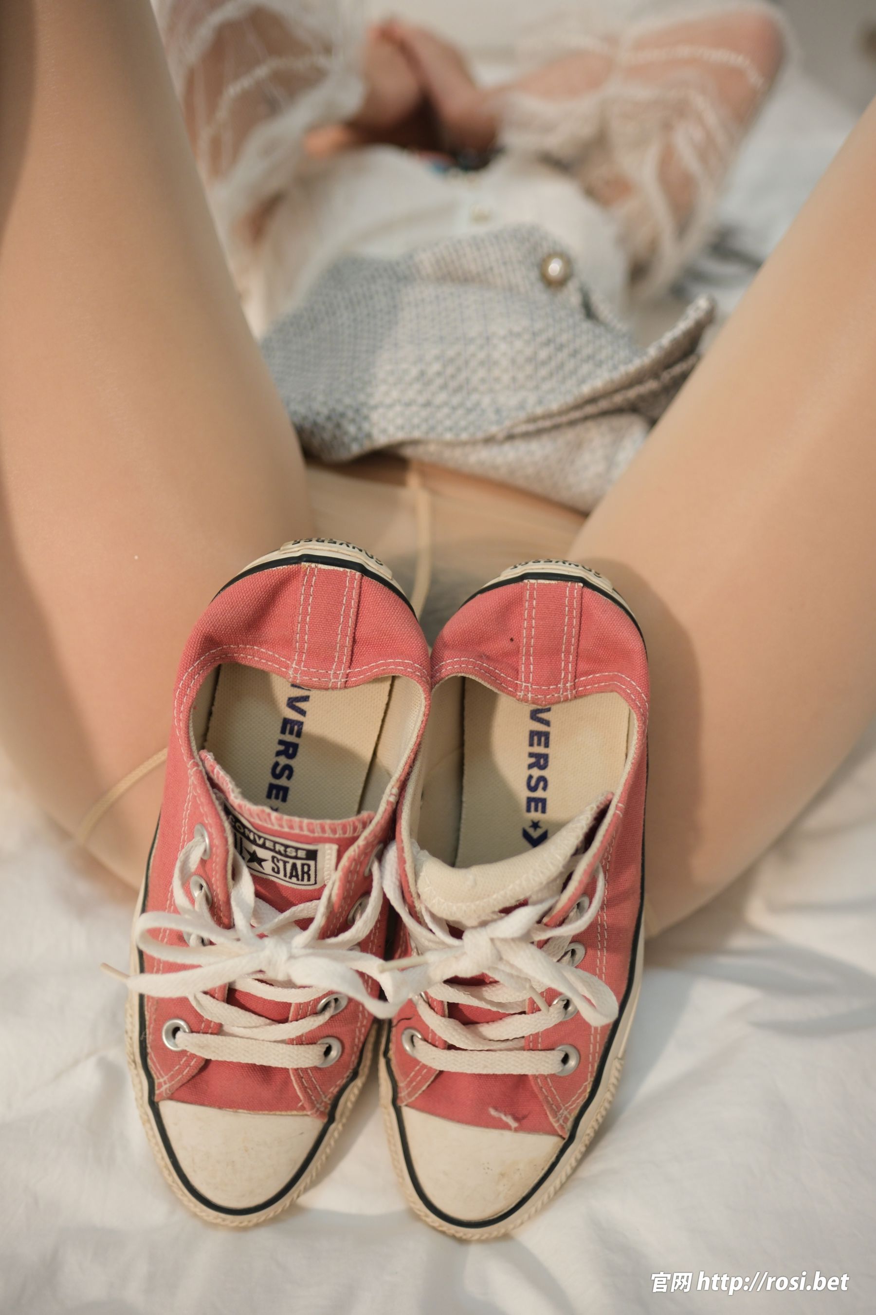 [ROSI写真] 2025.12.23 NO.5132/(66P)