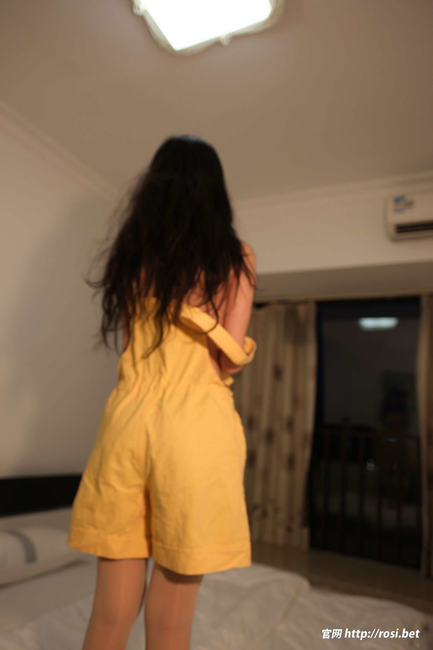 [ROSI写真] 2025.12.31 NO.5140/(64P)