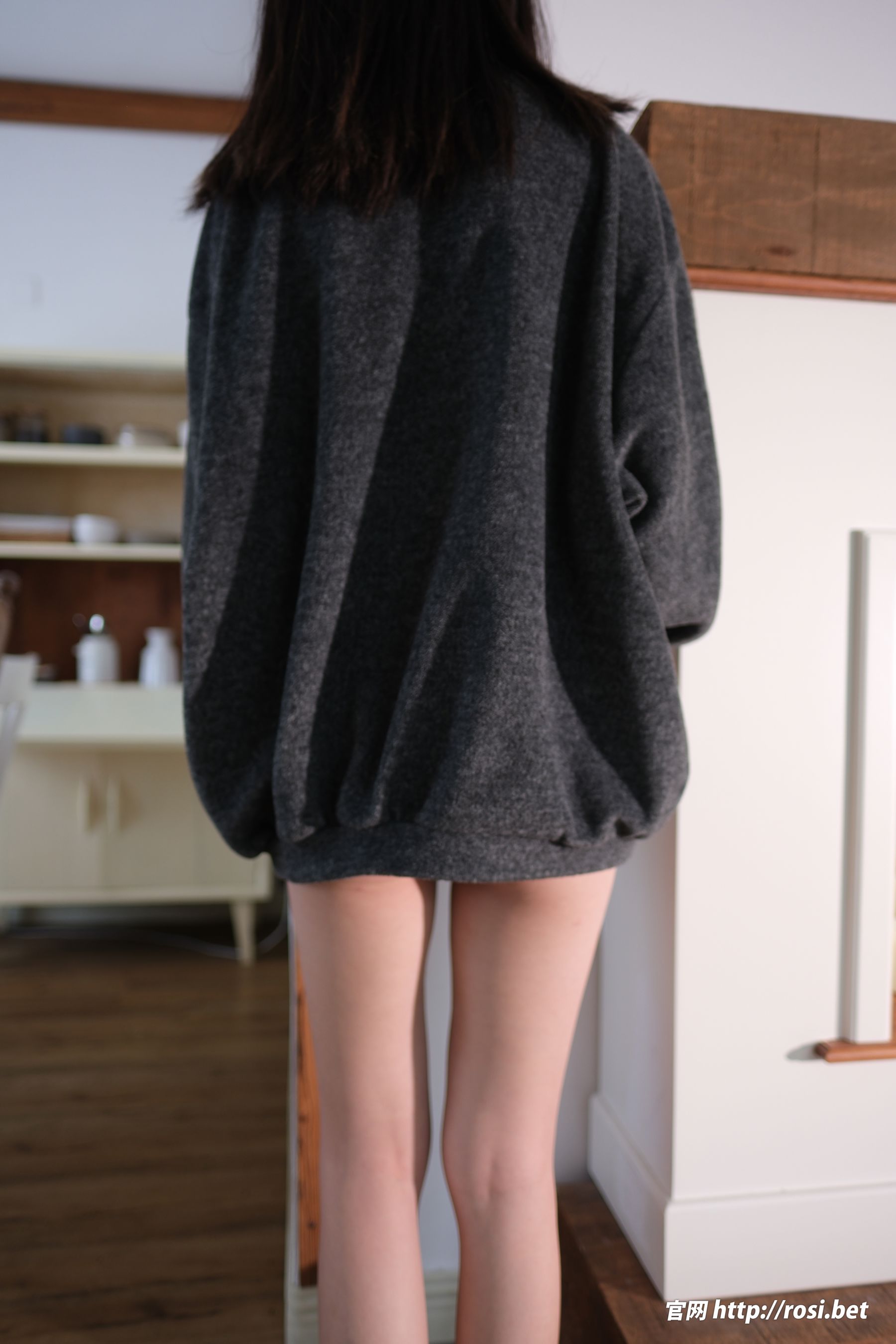 [ROSI写真] 2025.12.16 NO.5125/(100P)