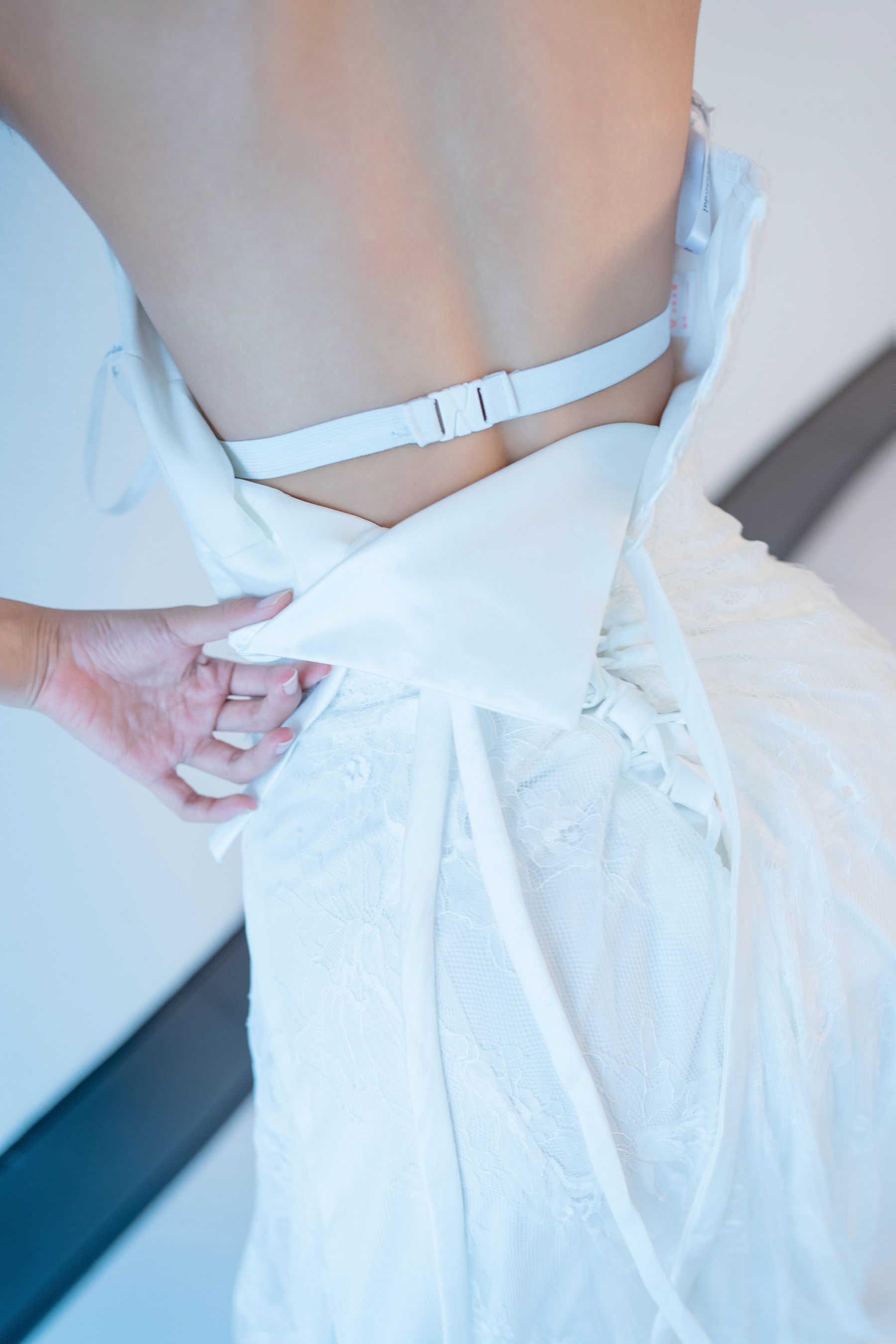 时安安 - 白色蕾丝长裙/(93P)