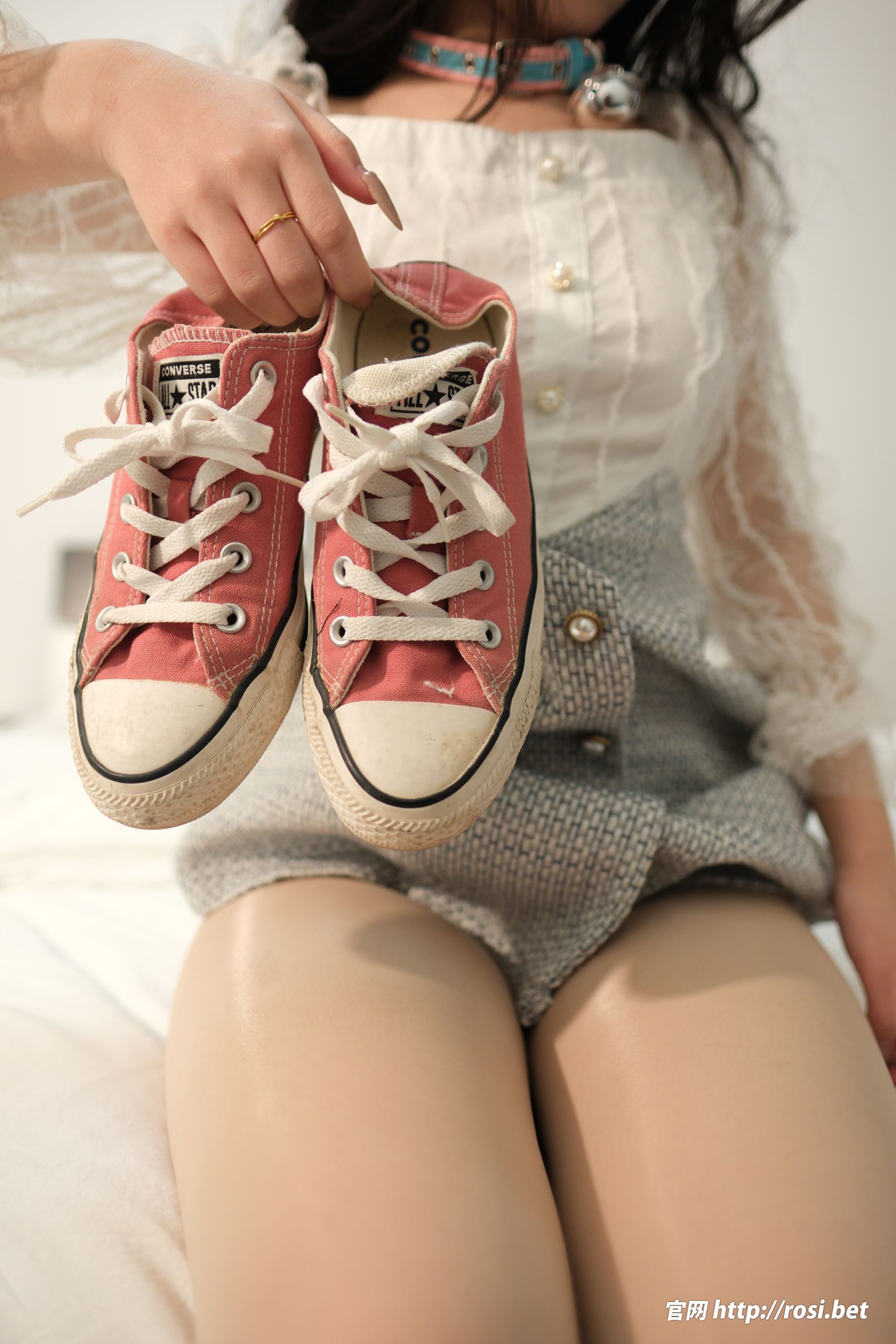 [ROSI写真] 2025.12.23 NO.5132/(66P)