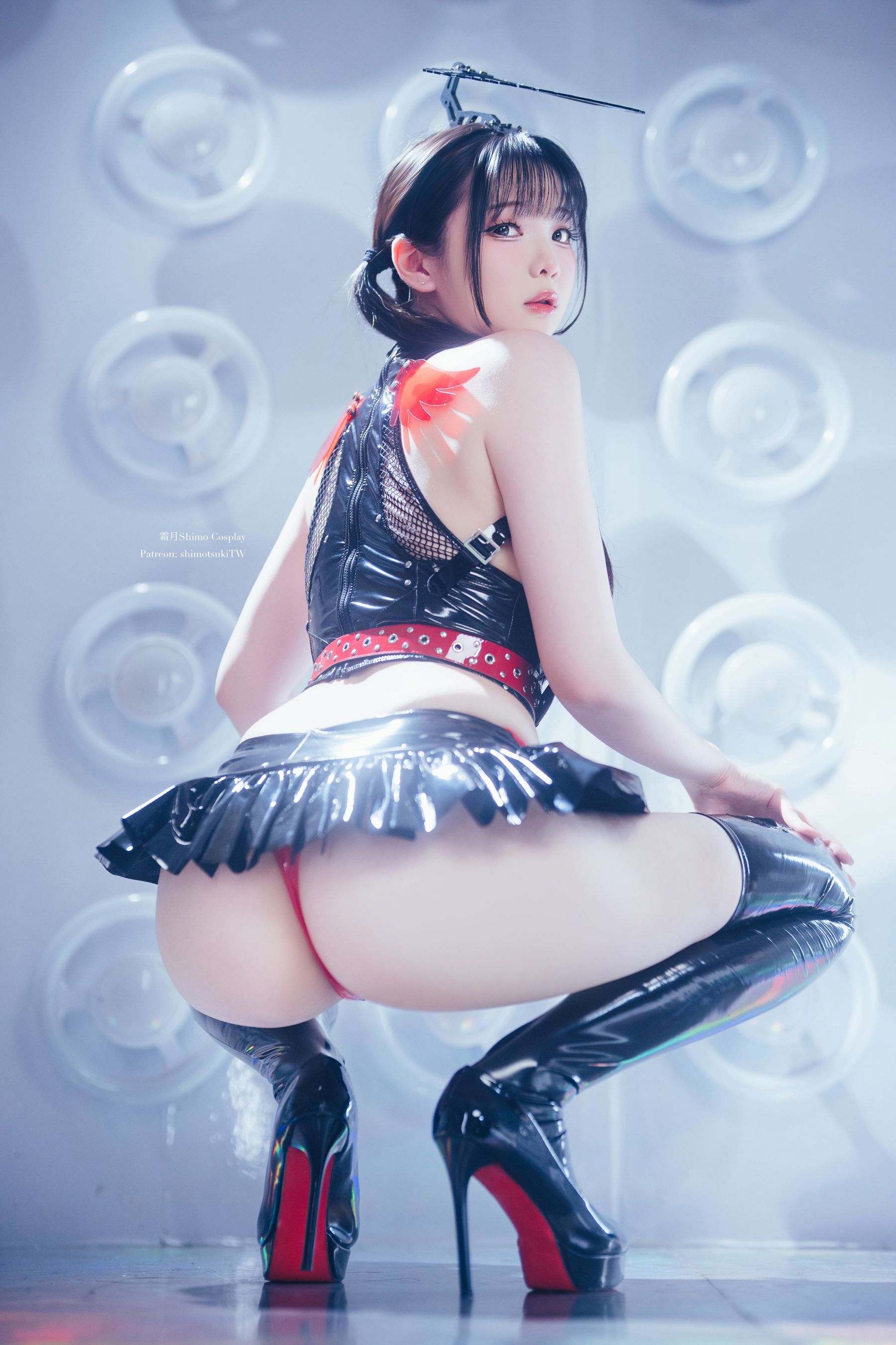 微博妹纸 霜月shimo - 賽博黑天使 Cyber Black Angel/(20P)