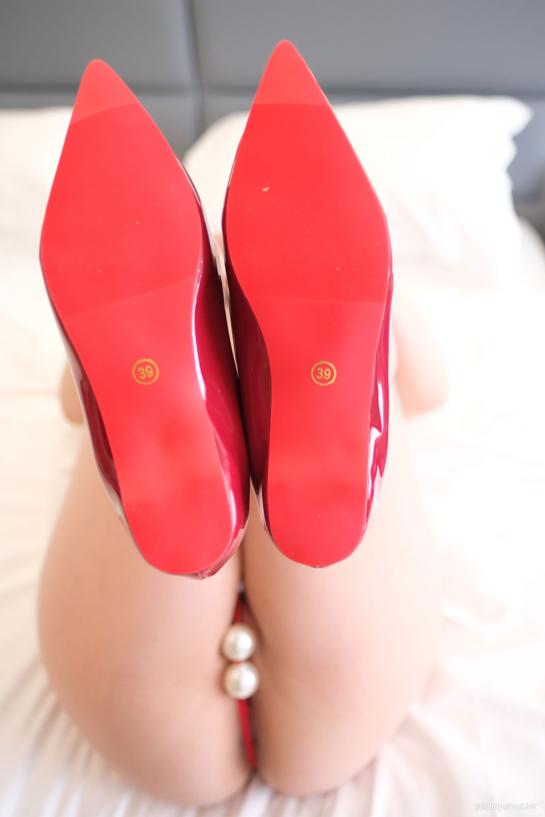 [ROSI写真] 2025.12.22 NO.5131/(91P)