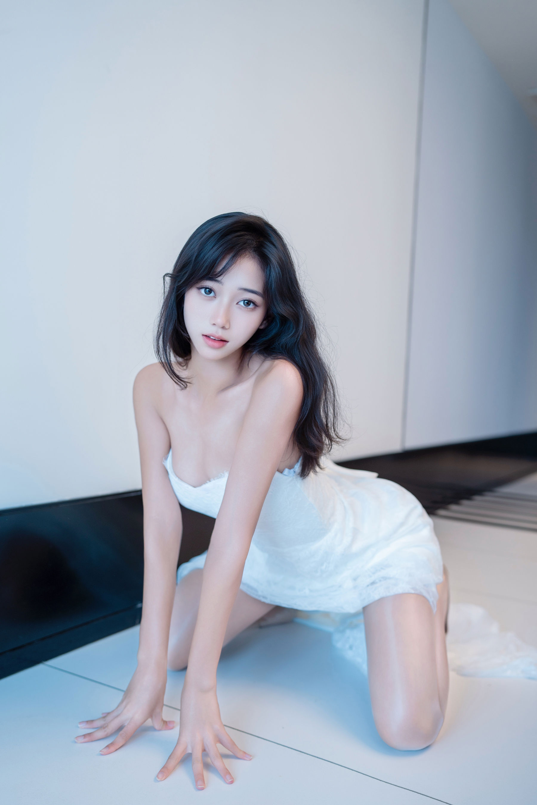 时安安 - 白色蕾丝长裙/(93P)