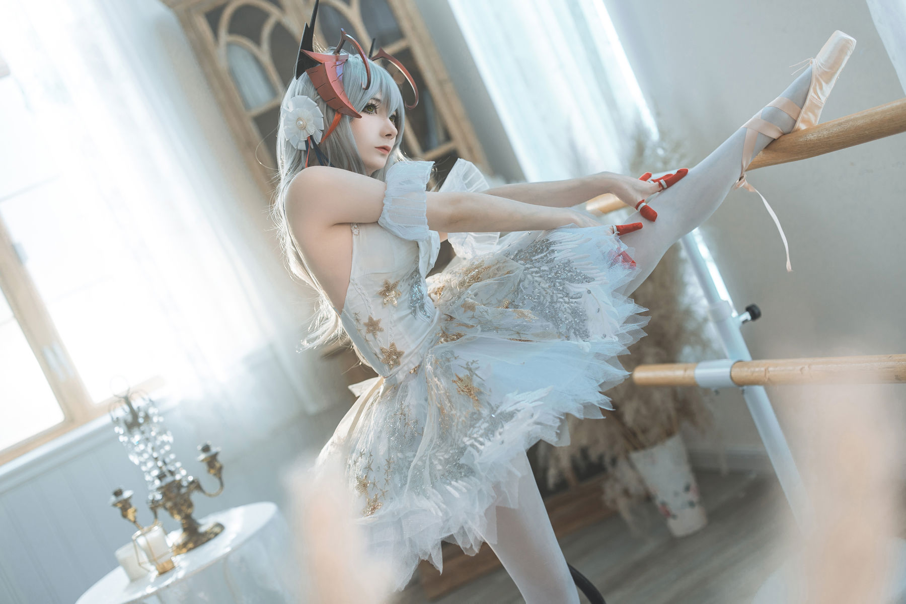 是三不是世w - 明日方舟 W 芭蕾/(27P)