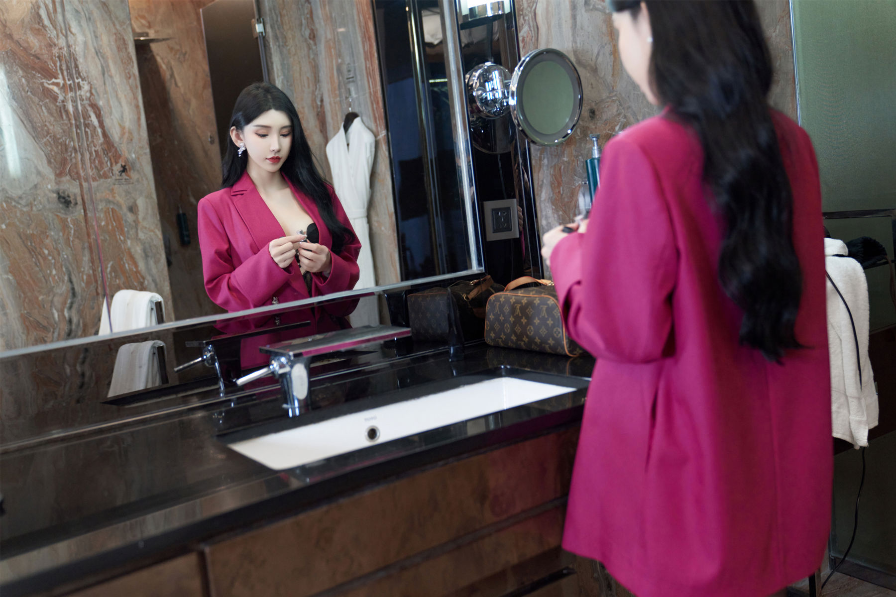 周于希 - 蕾丝黑丝直播/(109P)