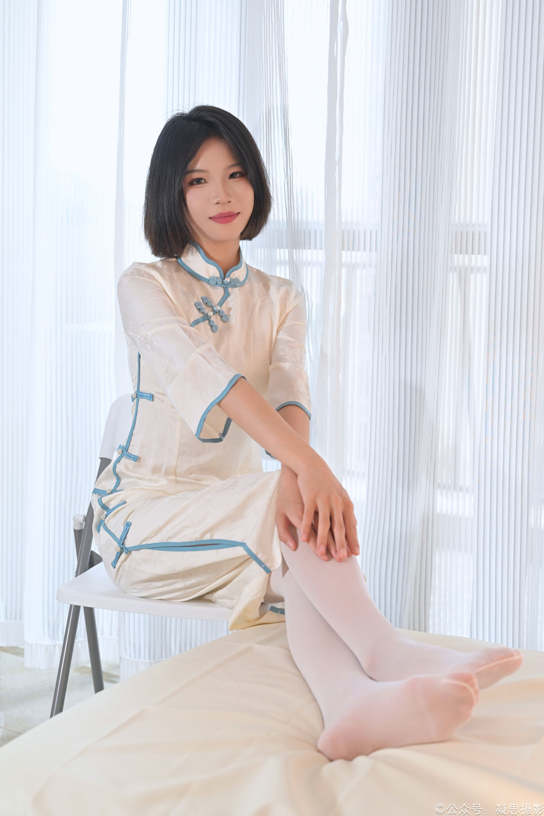 凝思摄影 No.015 小睿 - 旗袍、连裤白丝、玛丽珍/(140P)