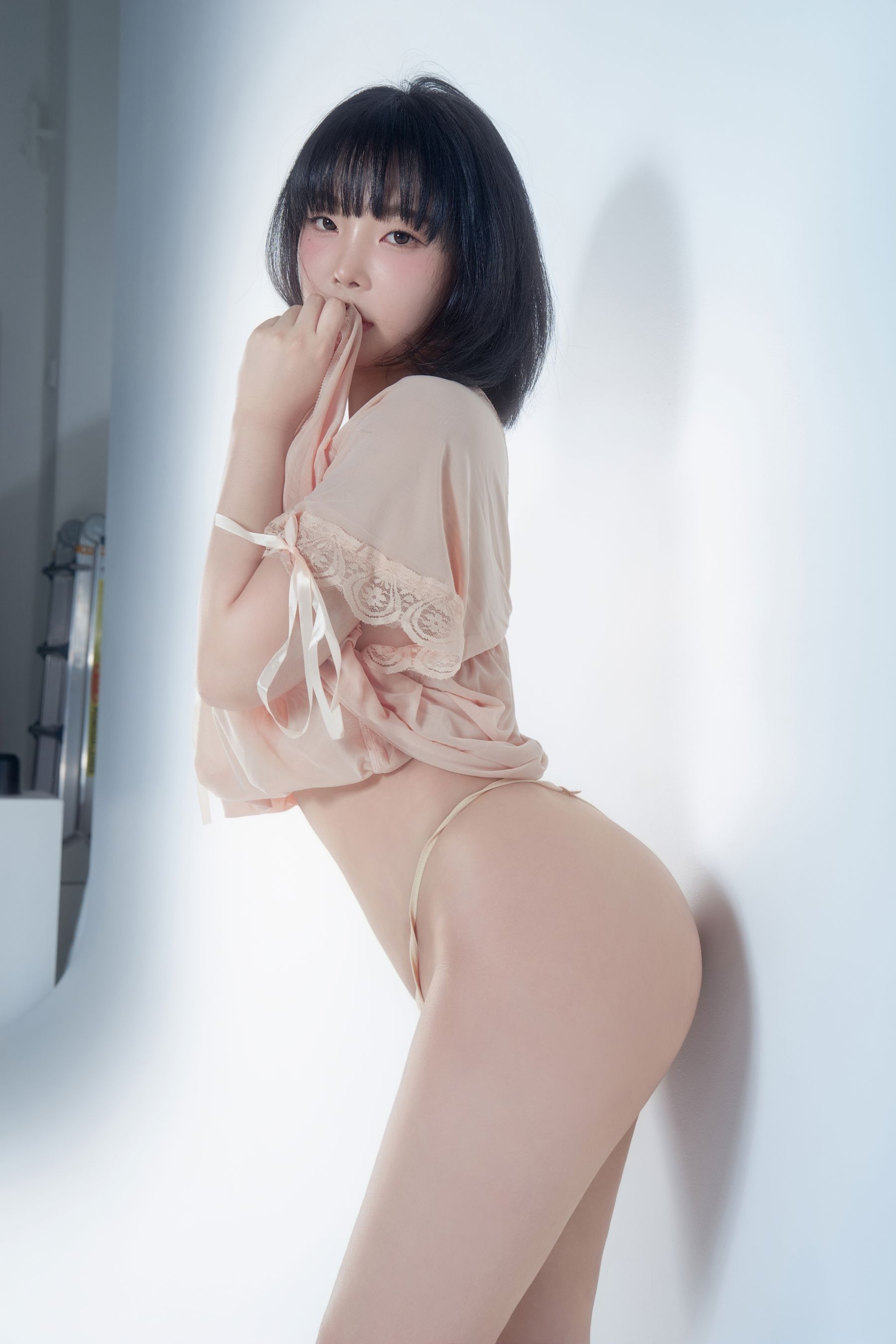 姜仁卿 Kang In-kyung - X Hoorizon/(96P)