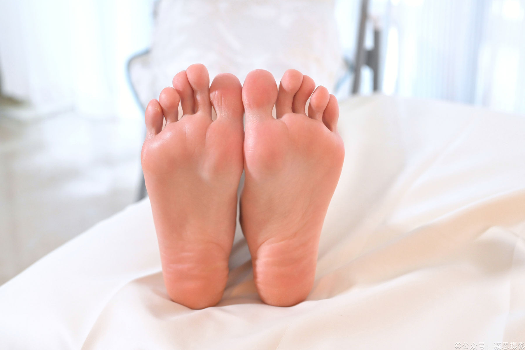 凝思摄影 No.015 小睿 - 旗袍、连裤白丝、玛丽珍/(140P)